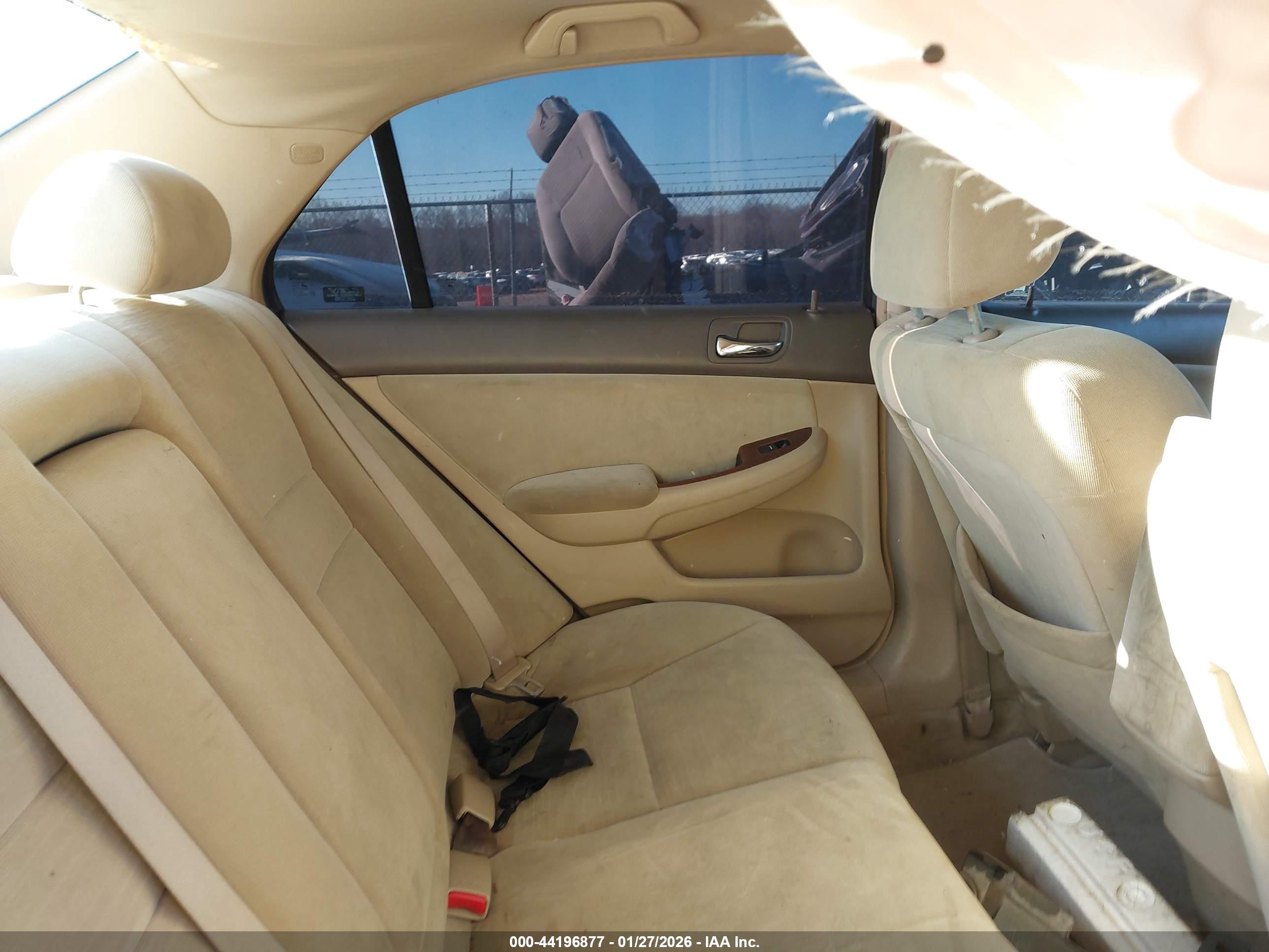 HONDA ACCORD image 8