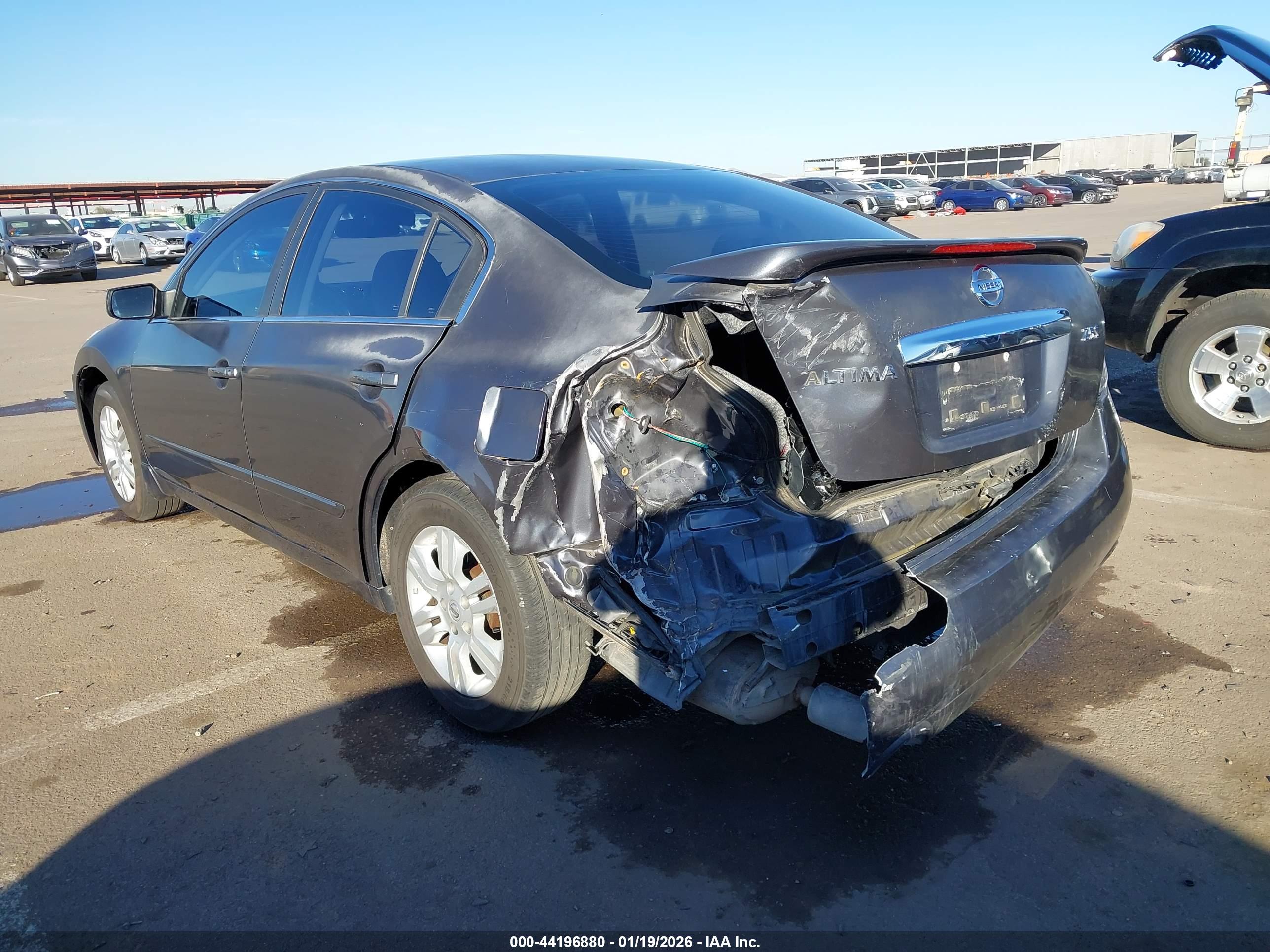 NISSAN ALTIMA image 6
