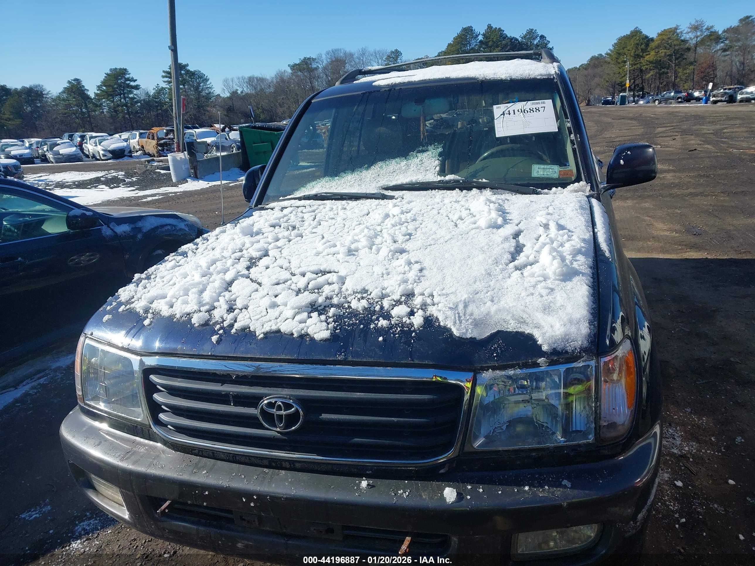 TOYOTA LAND image 6