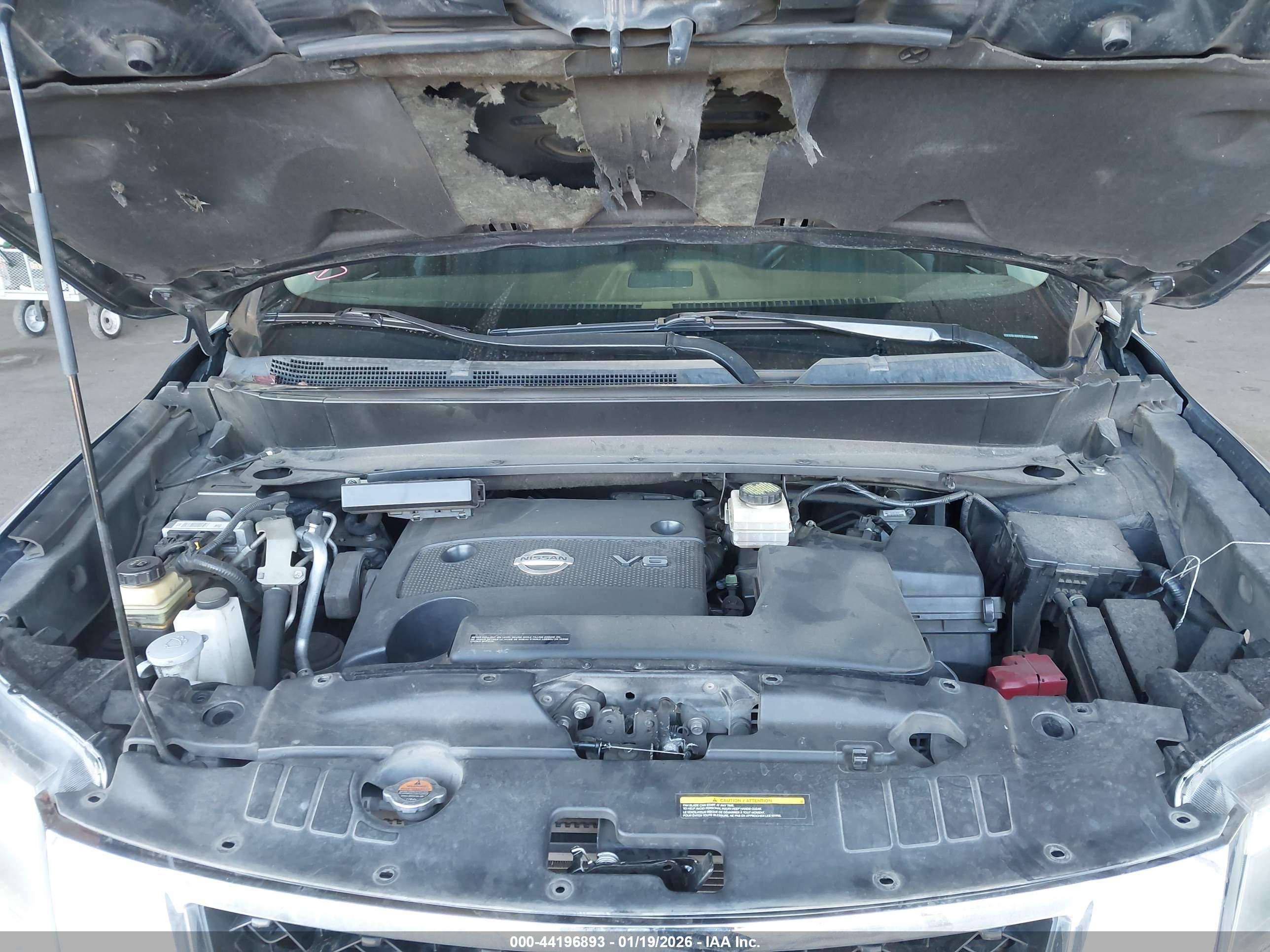 NISSAN PATHFINDER image 10