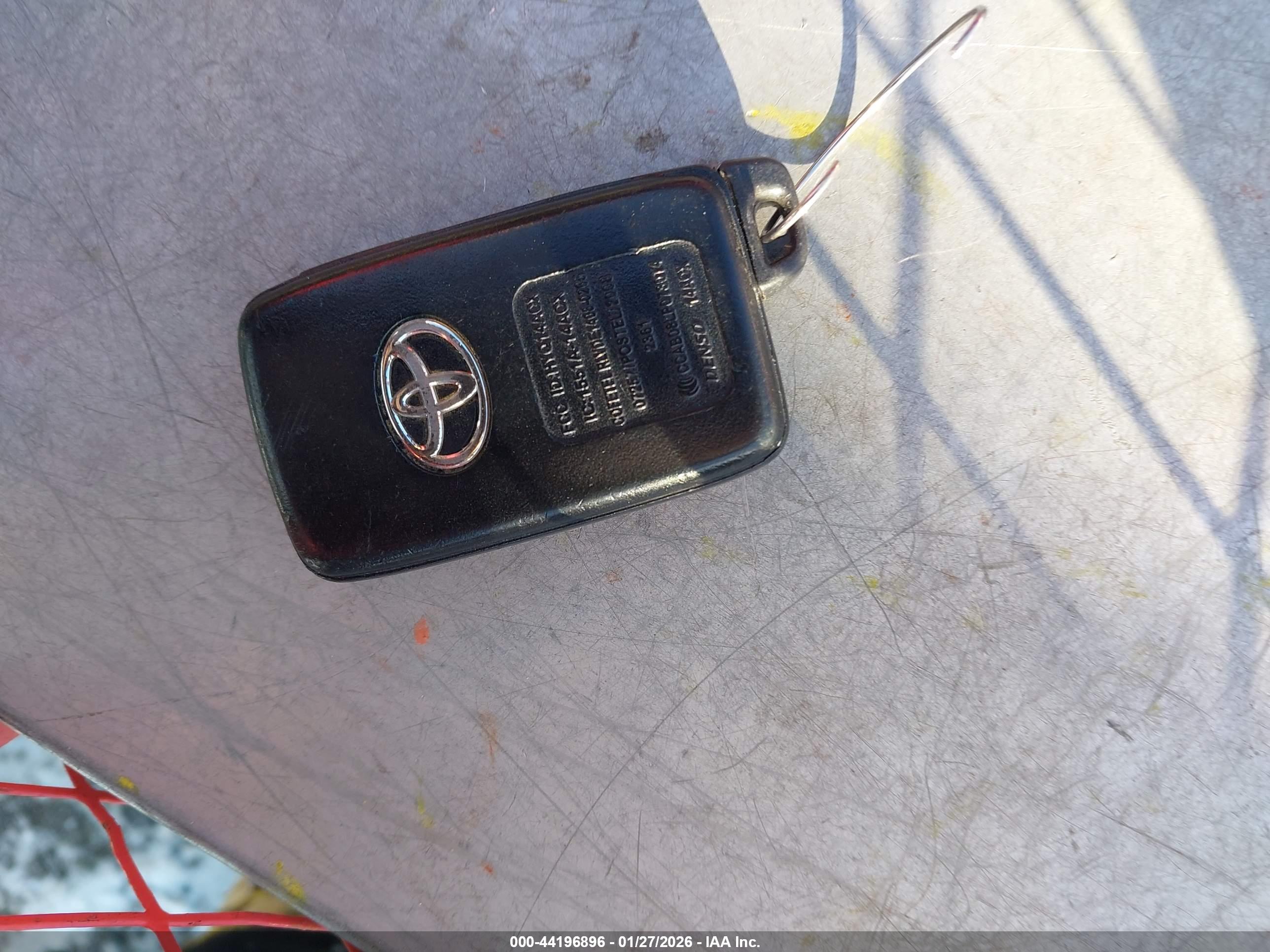 TOYOTA PRIUS image 11