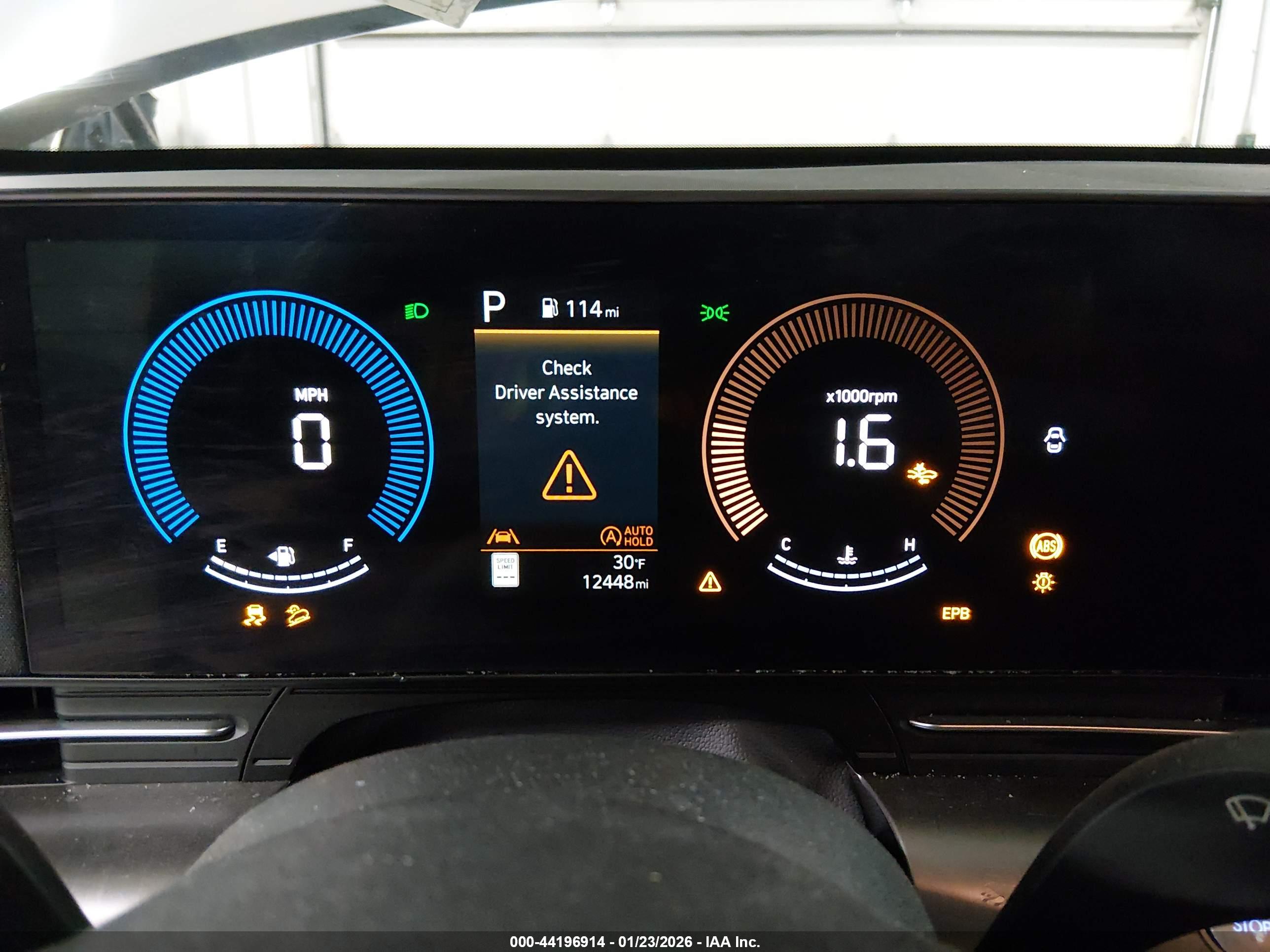 HYUNDAI KONA image 7