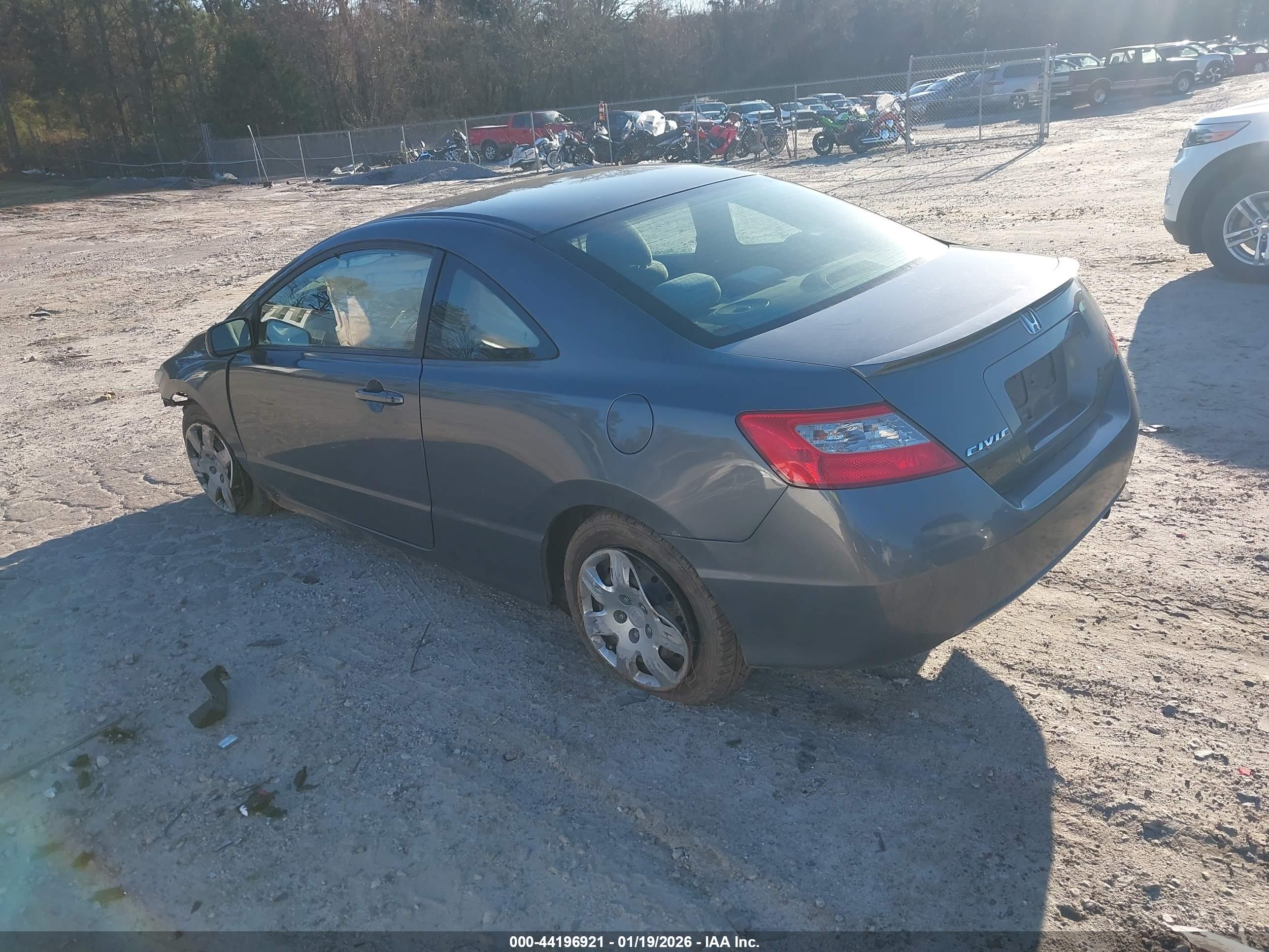 HONDA CIVIC image 3