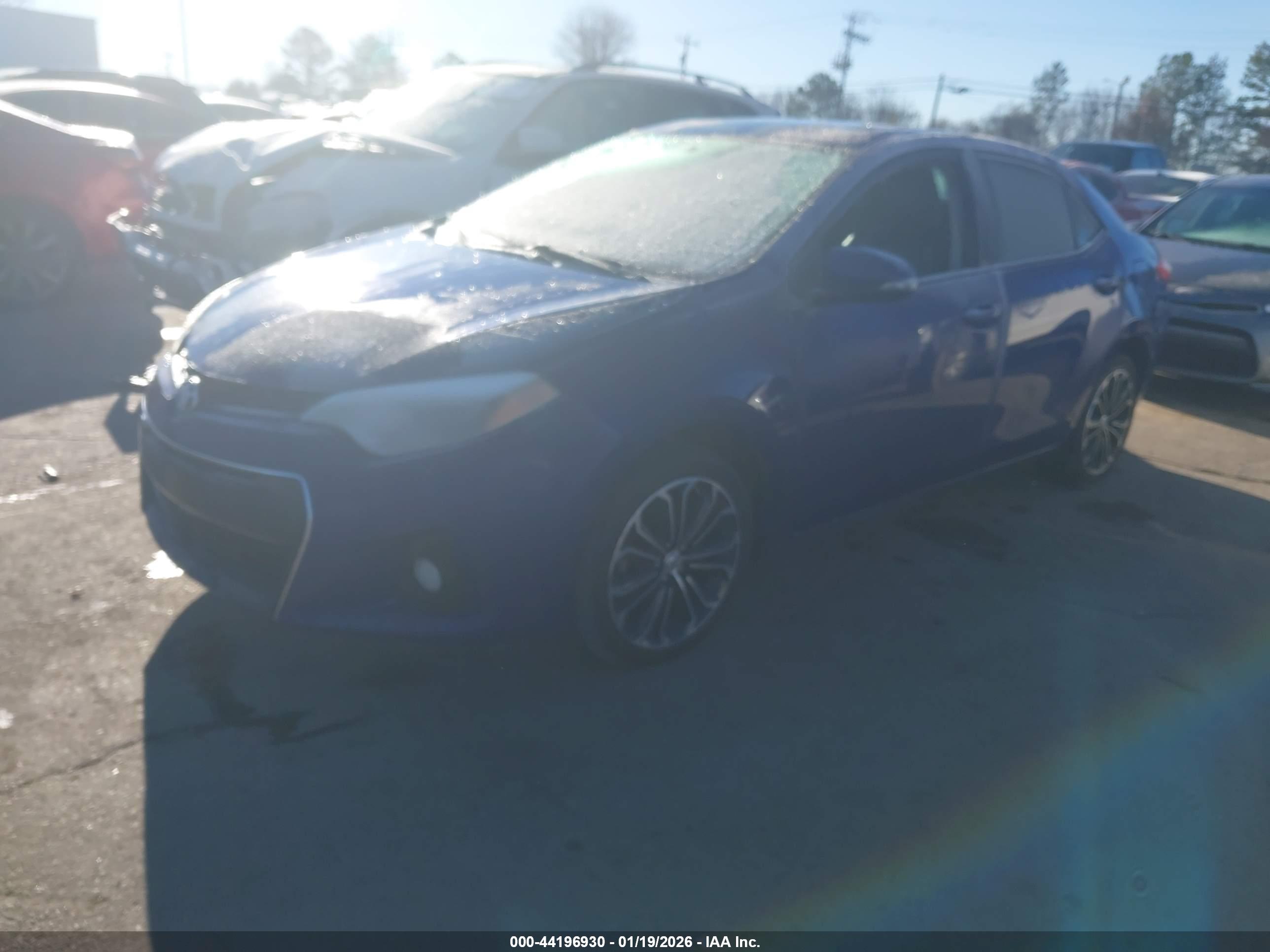 TOYOTA COROLLA image 2