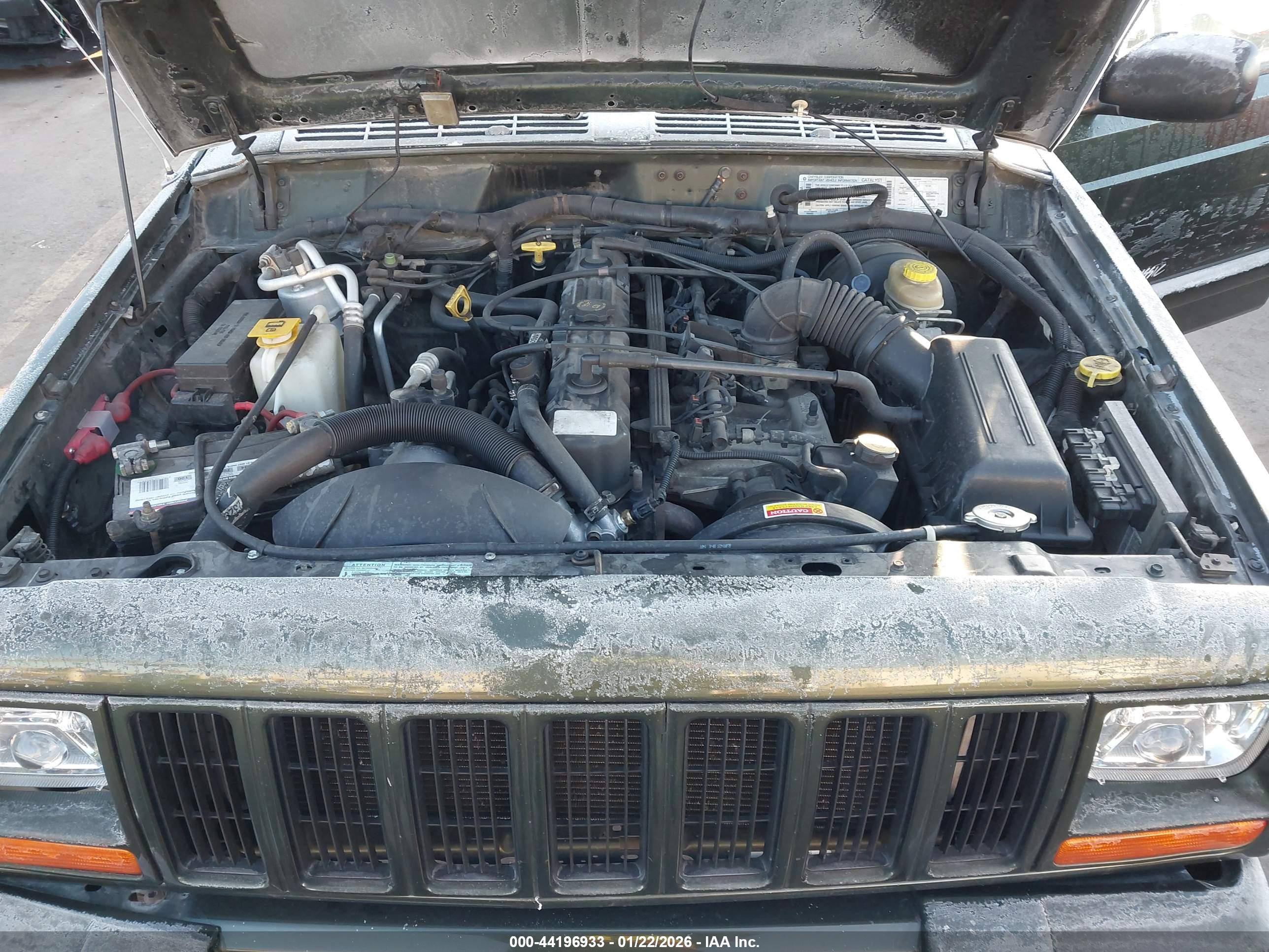 JEEP CHEROKEE image 10