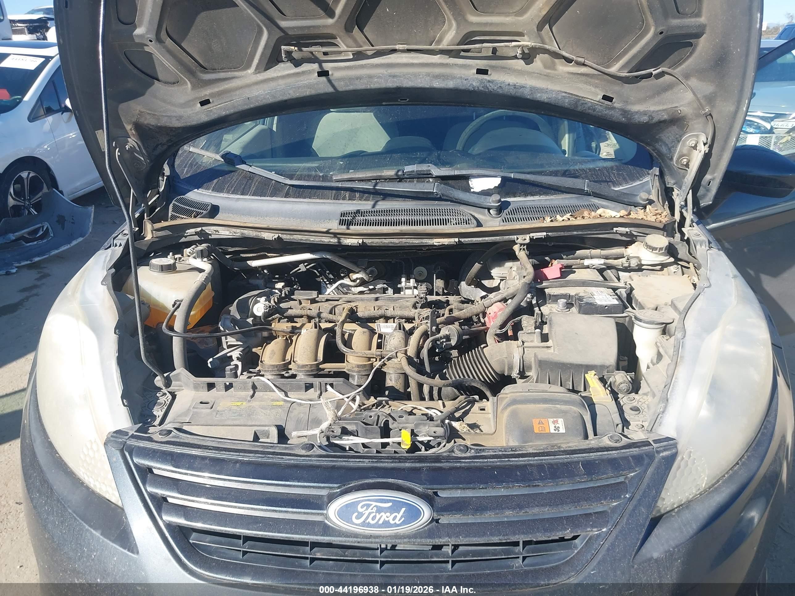 FORD FIESTA image 10