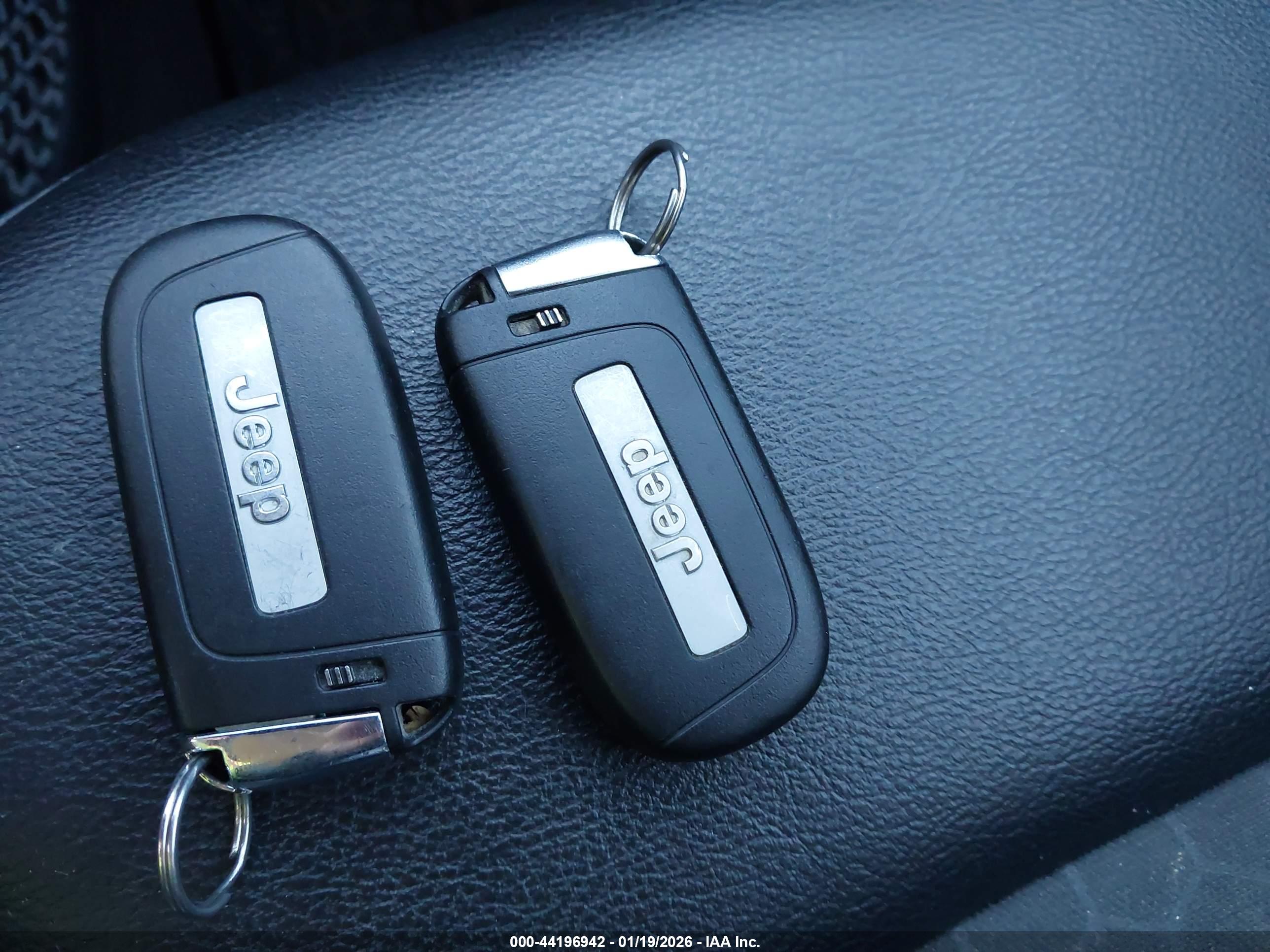 JEEP COMPASS image 11