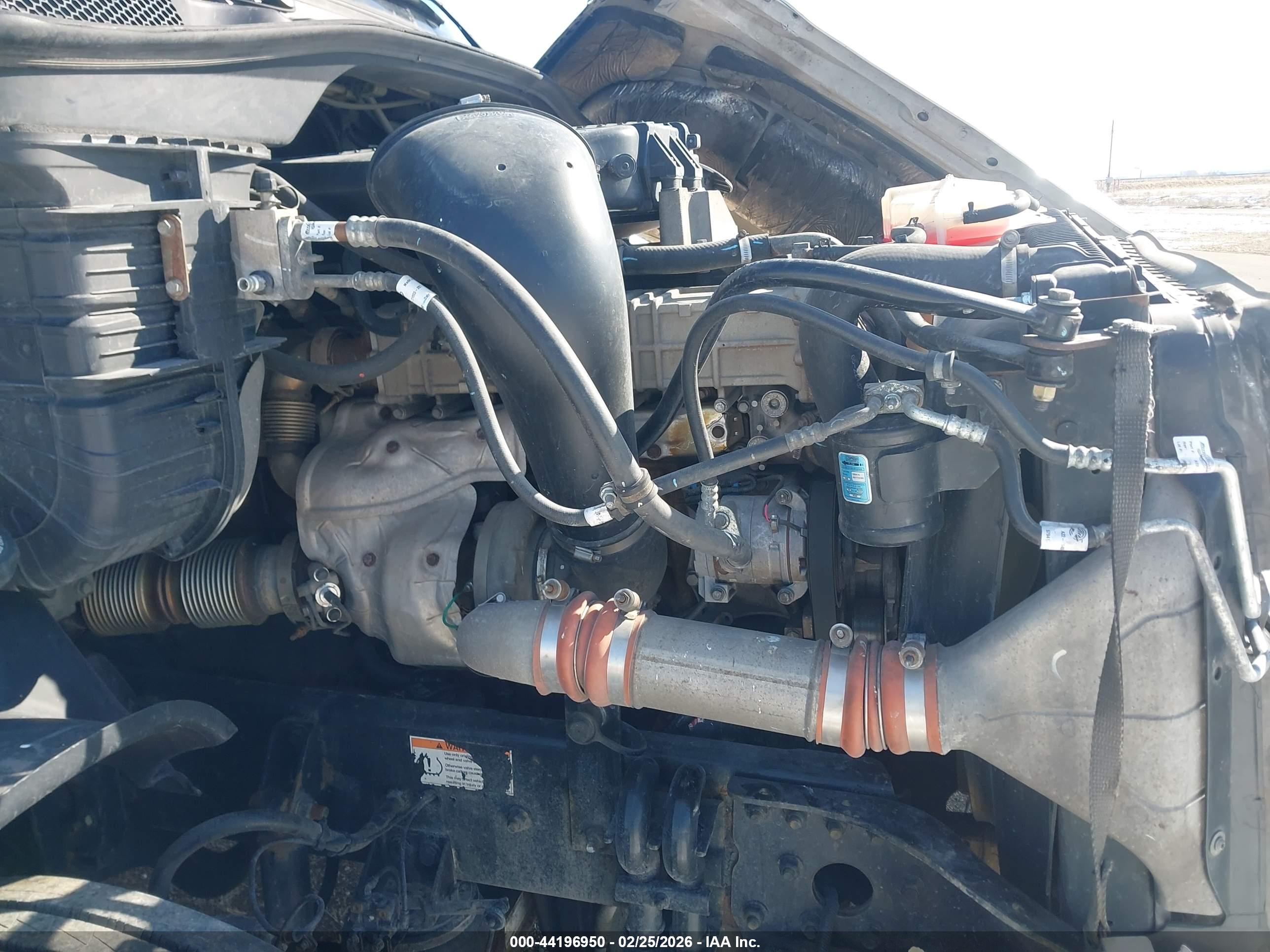 FREIGHTLINER CASCADIA image 10