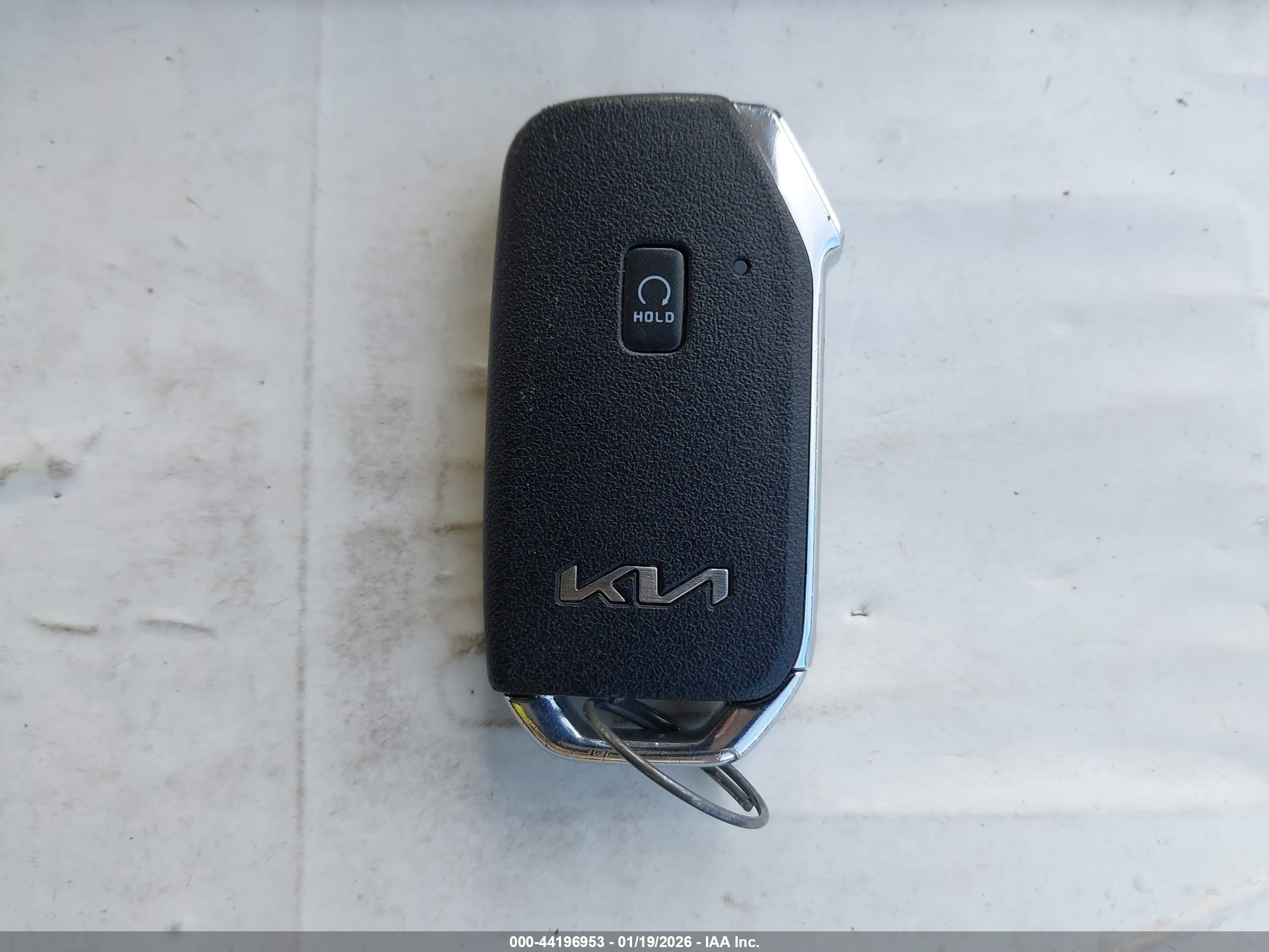 KIA NIRO image 11