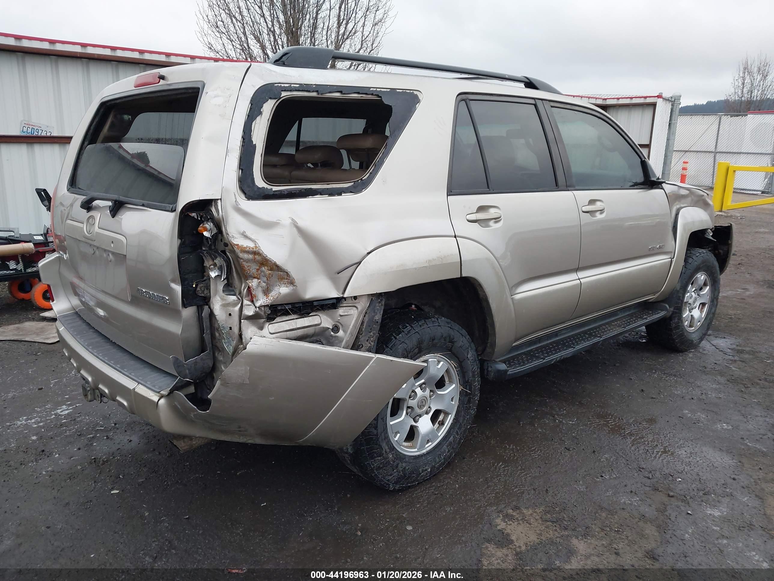 TOYOTA 4RUNNER image 4