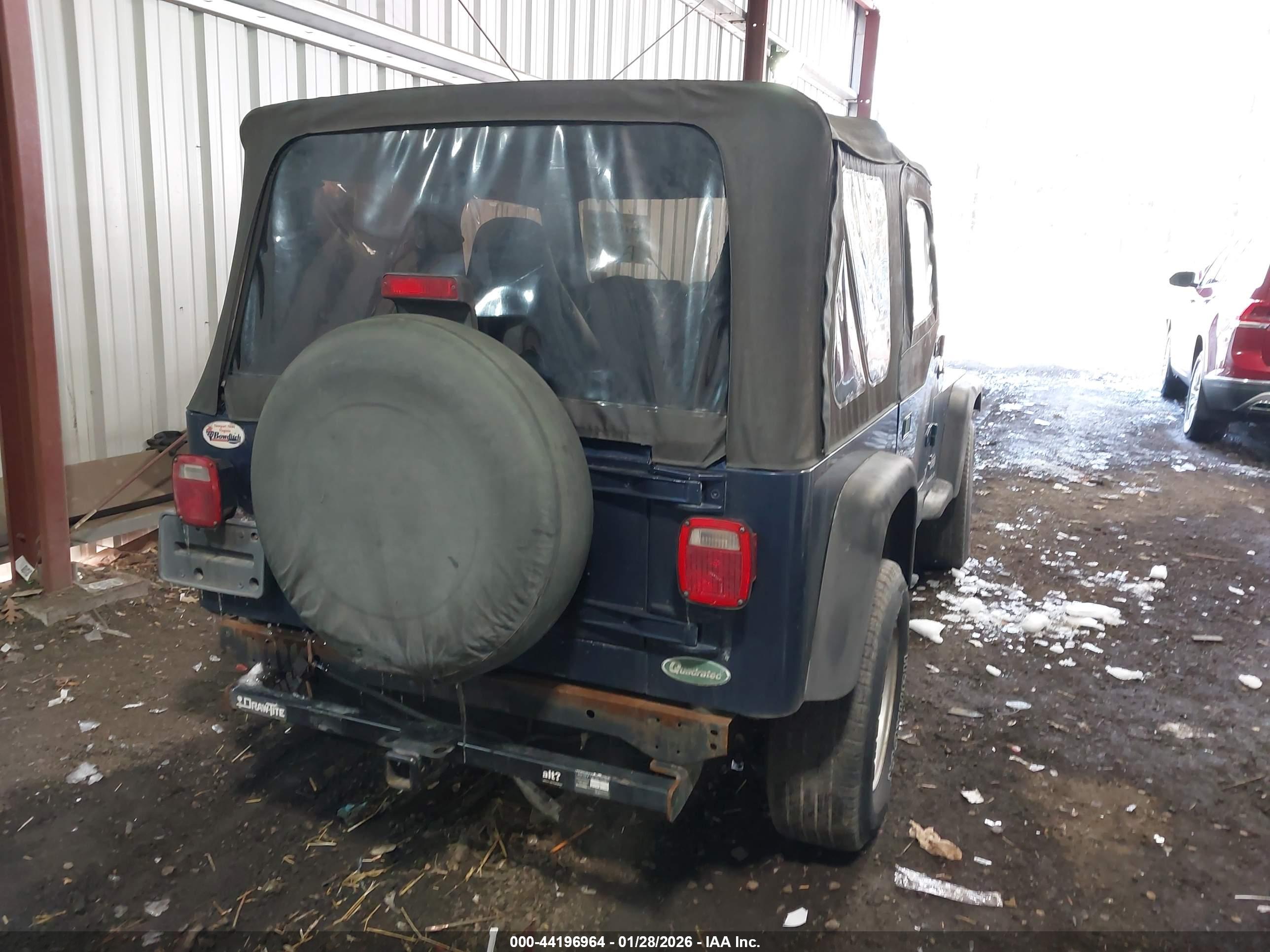 JEEP WRANGLER image 4