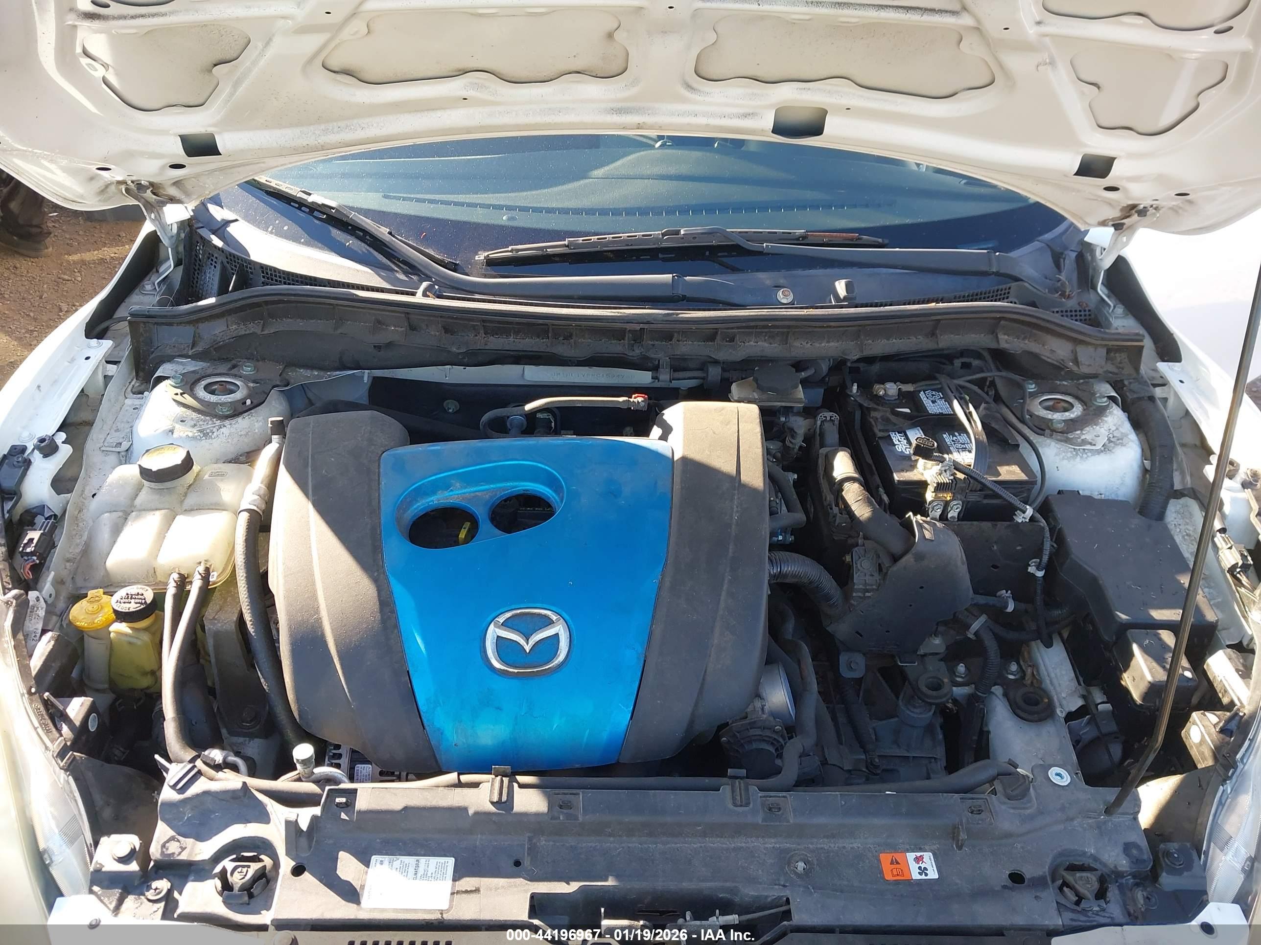 MAZDA MAZDA3 image 10