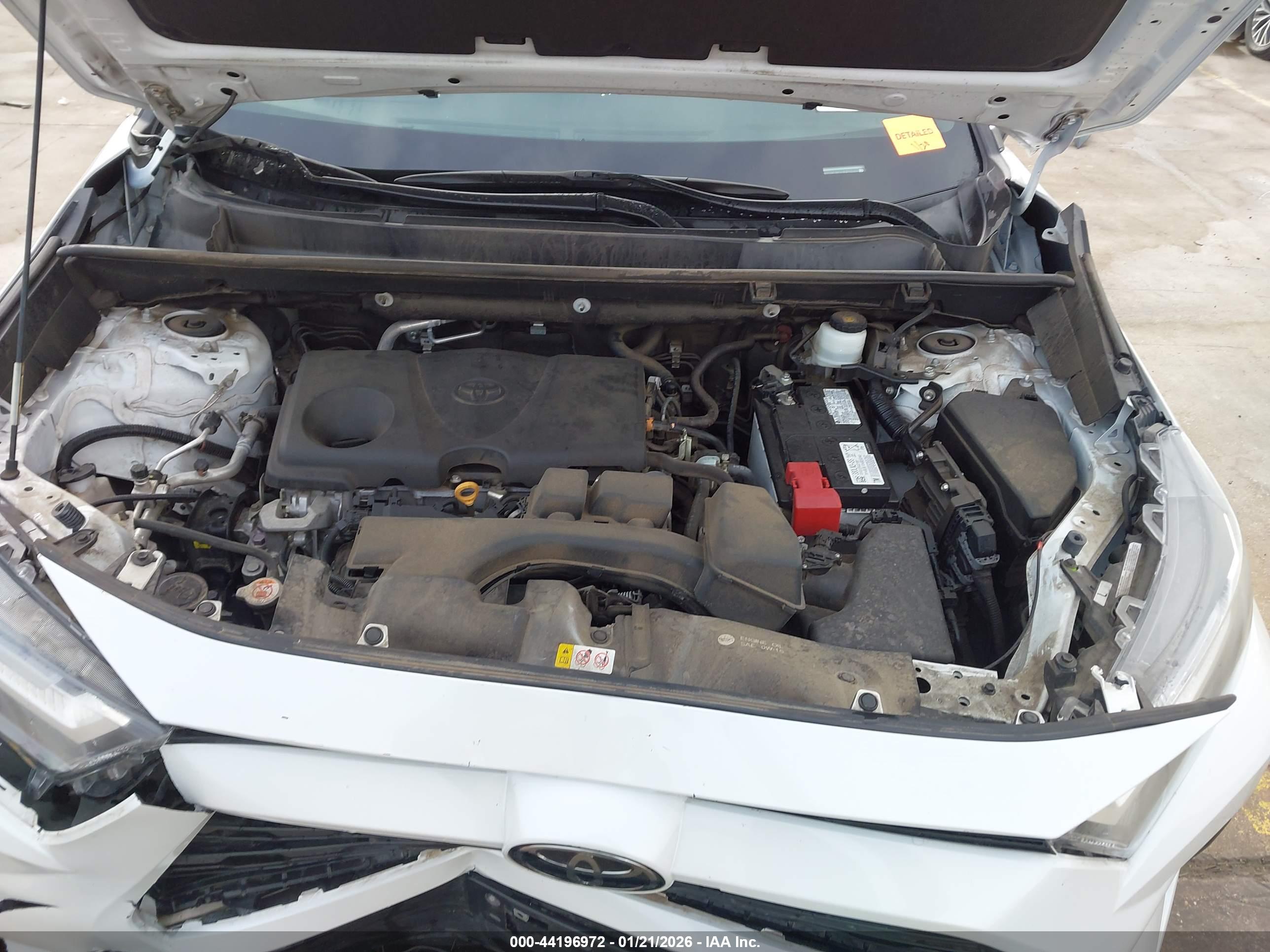TOYOTA RAV4 image 10