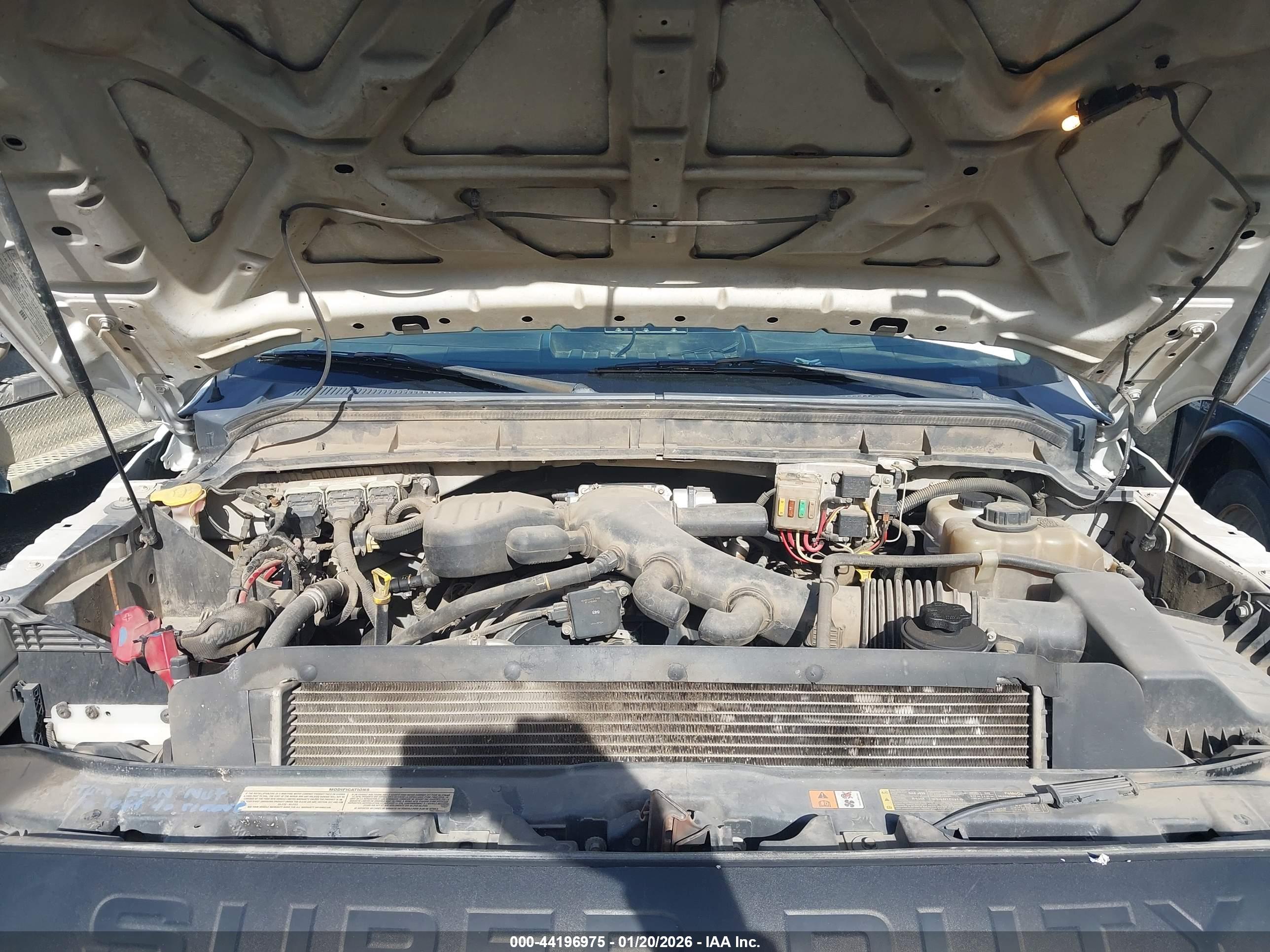 FORD F-550 image 10