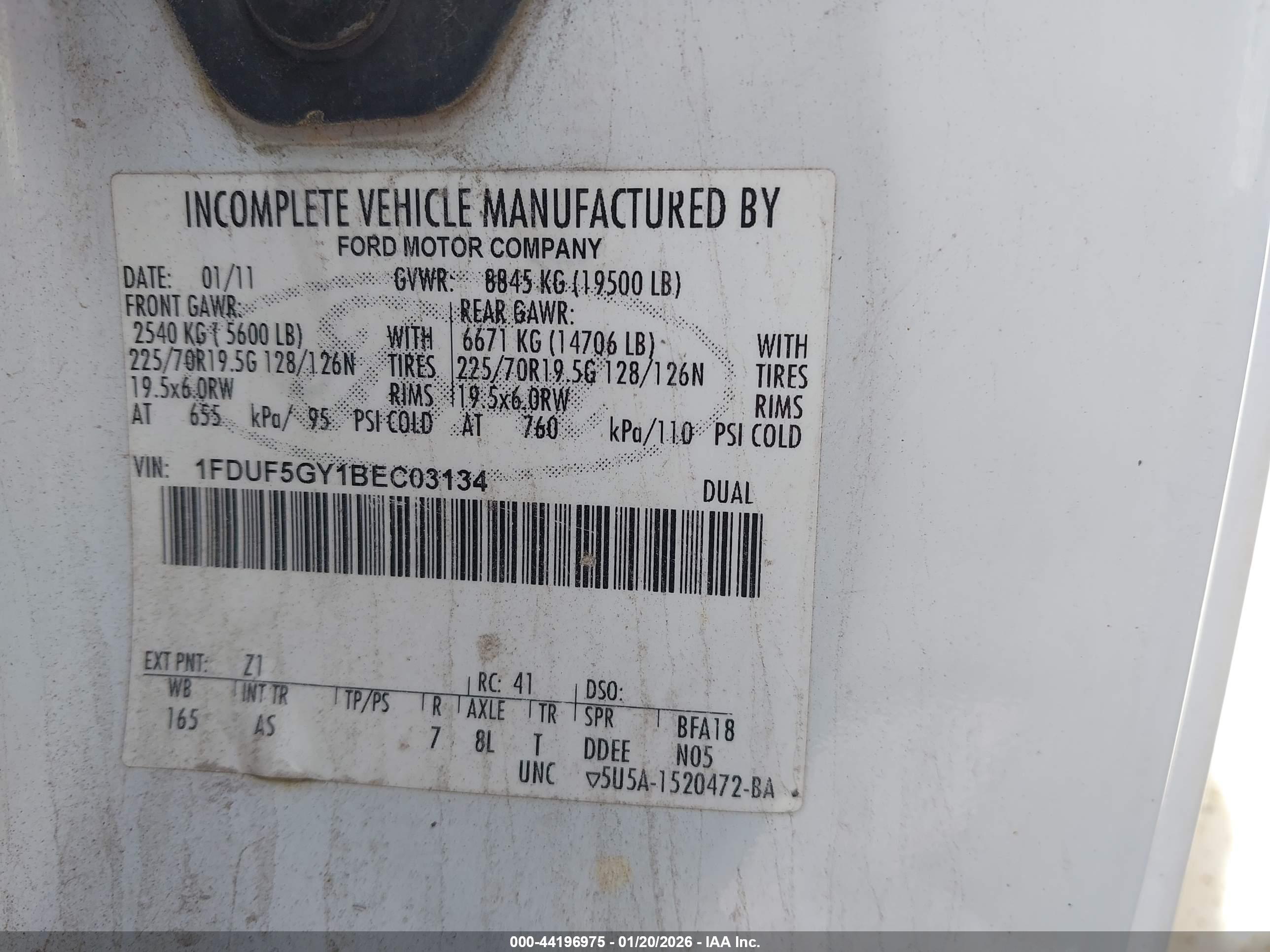 FORD F-550 image 9