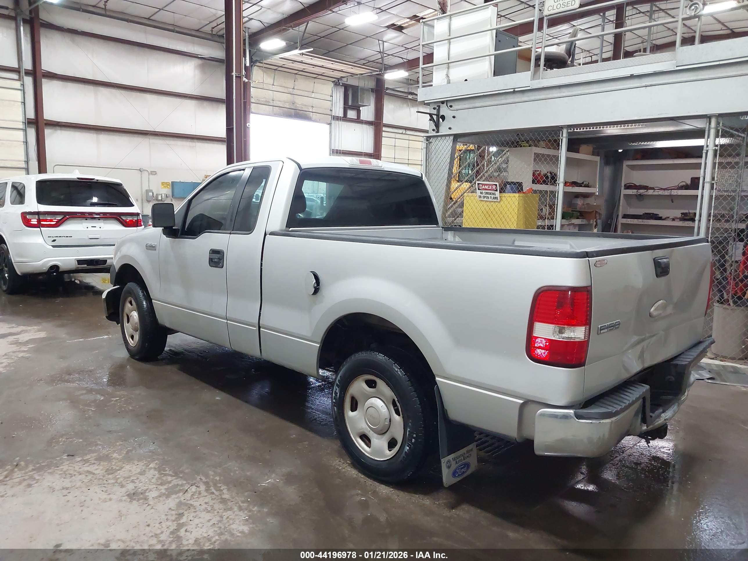 FORD F-150 image 3