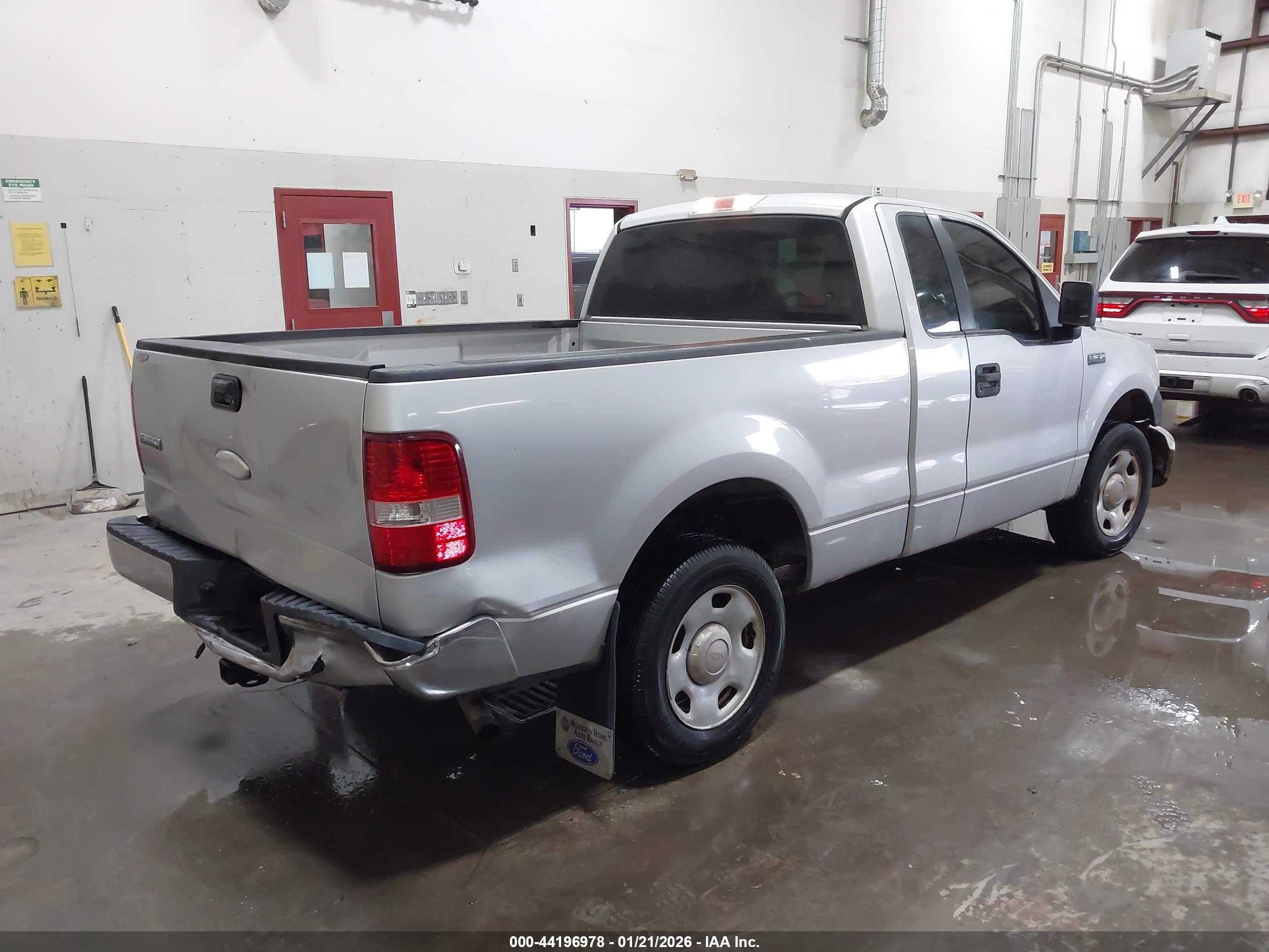 FORD F-150 image 4