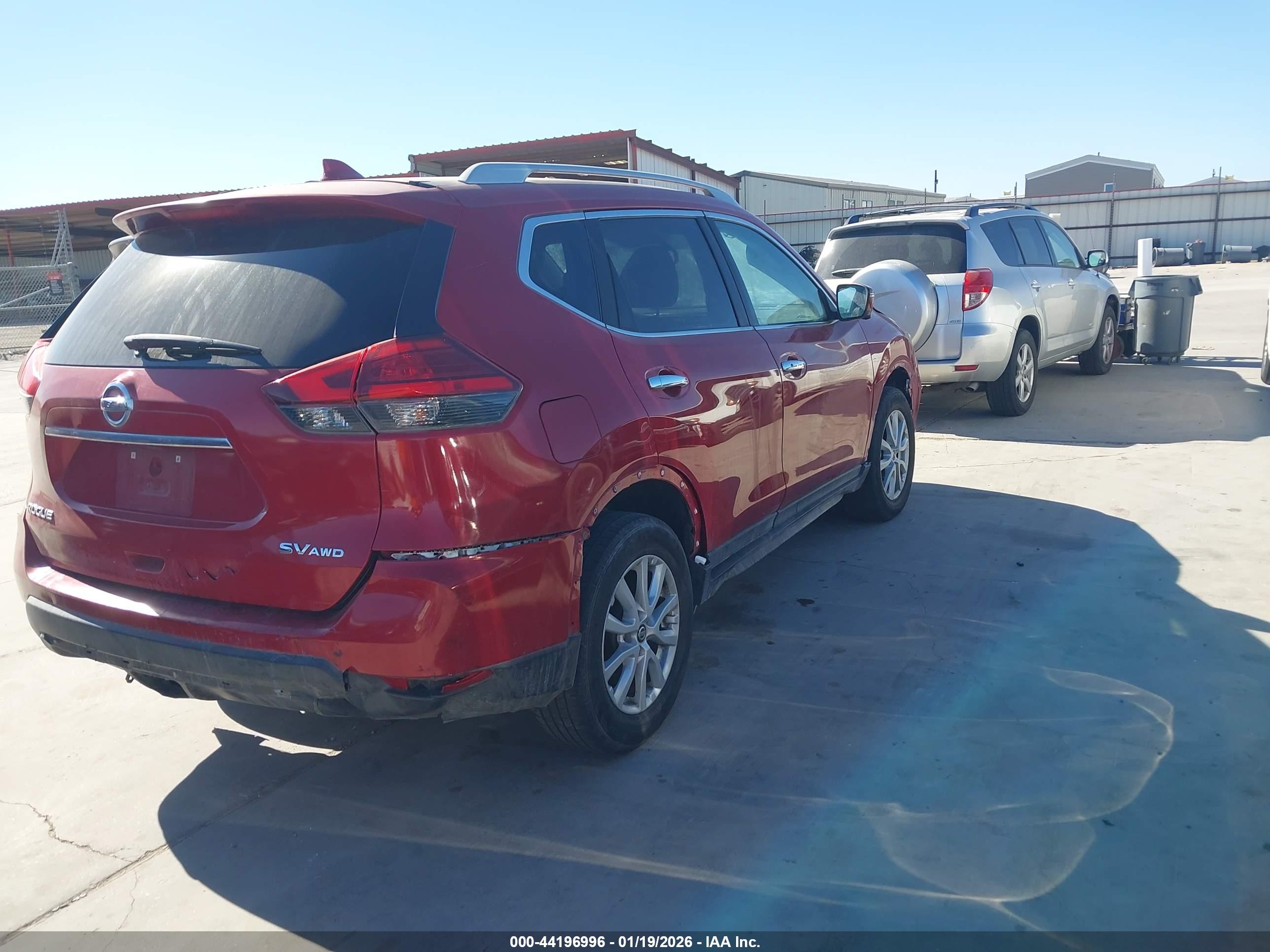 NISSAN ROGUE image 4