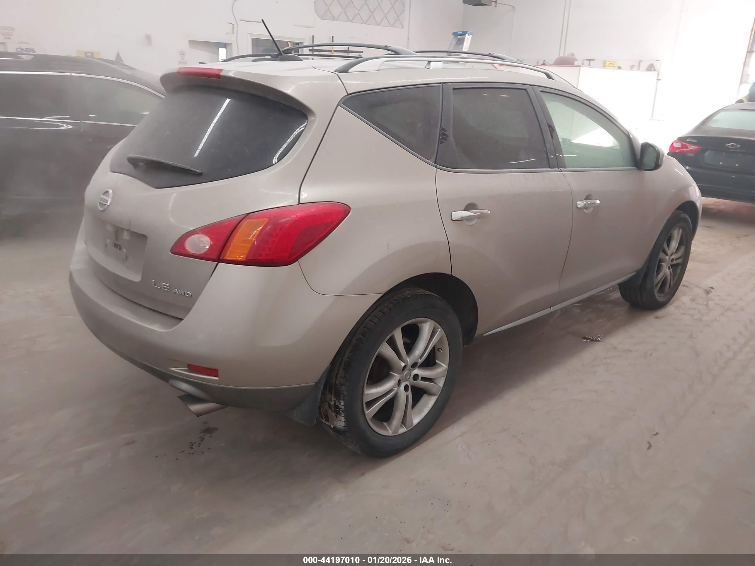 NISSAN MURANO image 4