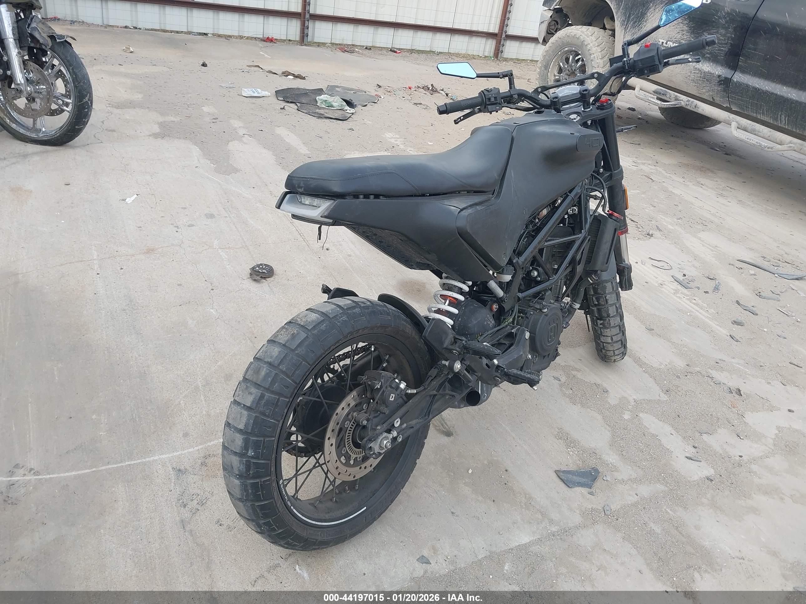 HUSQVARNA VITPILEN image 4