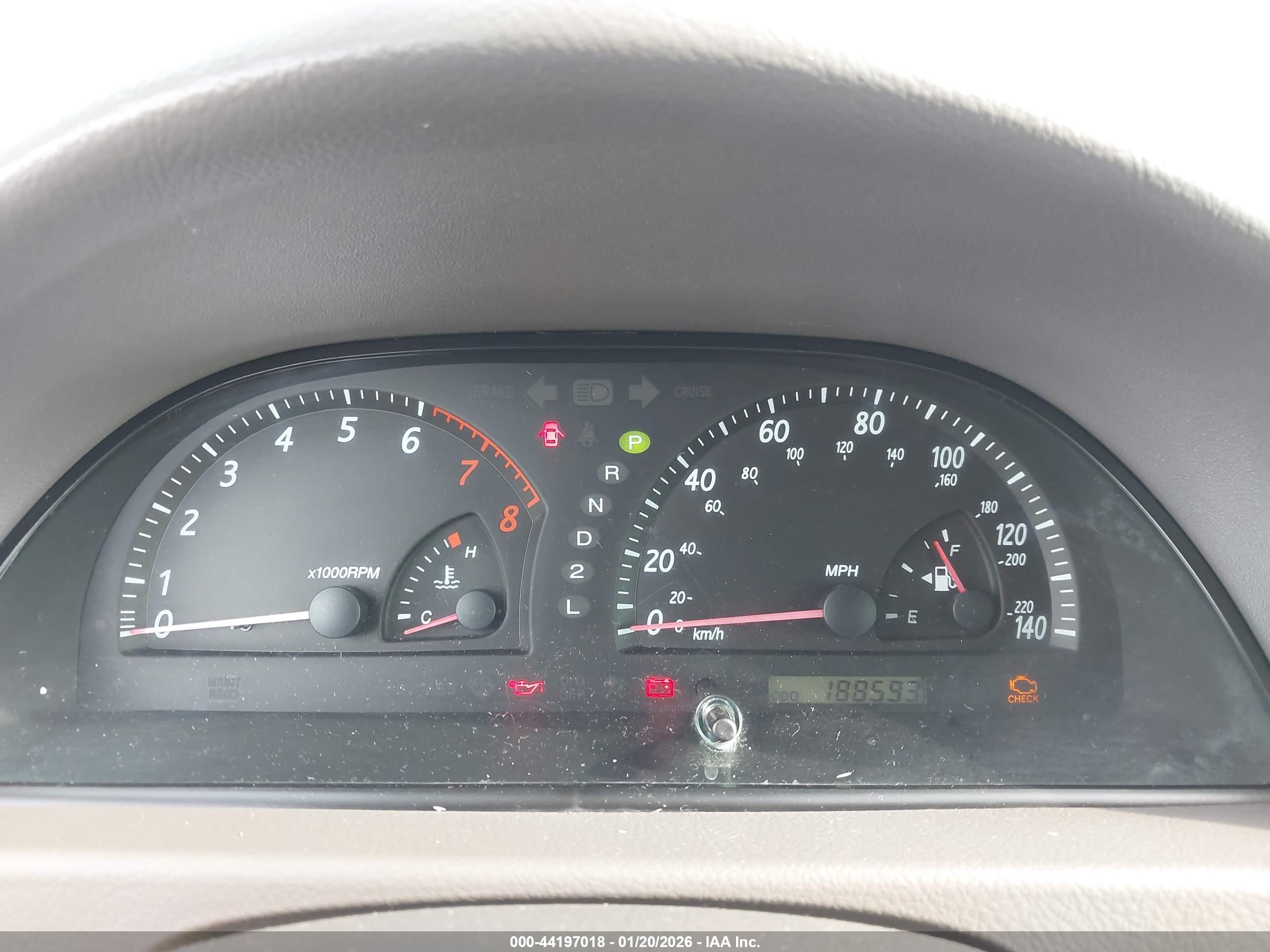 TOYOTA CAMRY image 7
