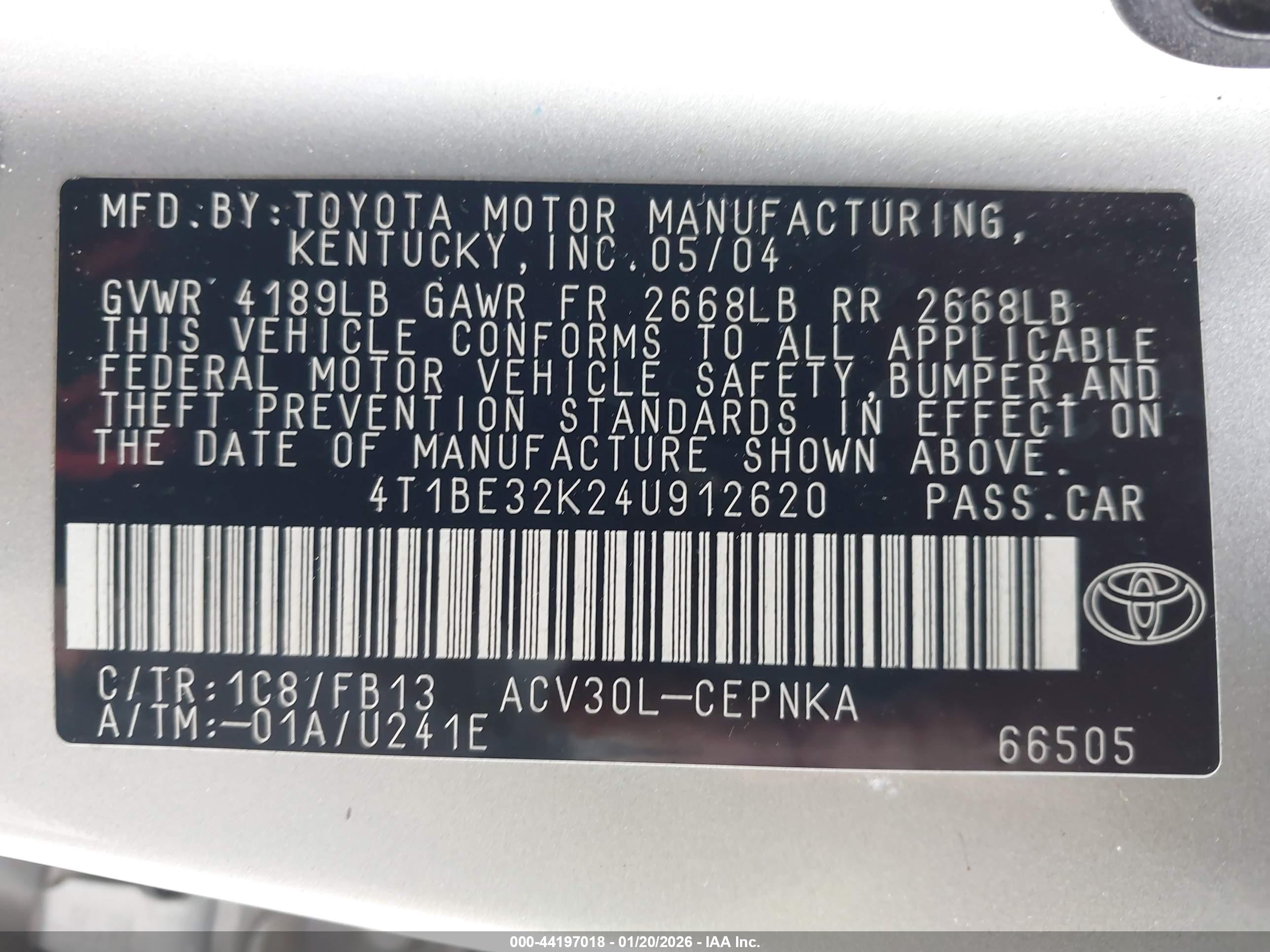 TOYOTA CAMRY image 9