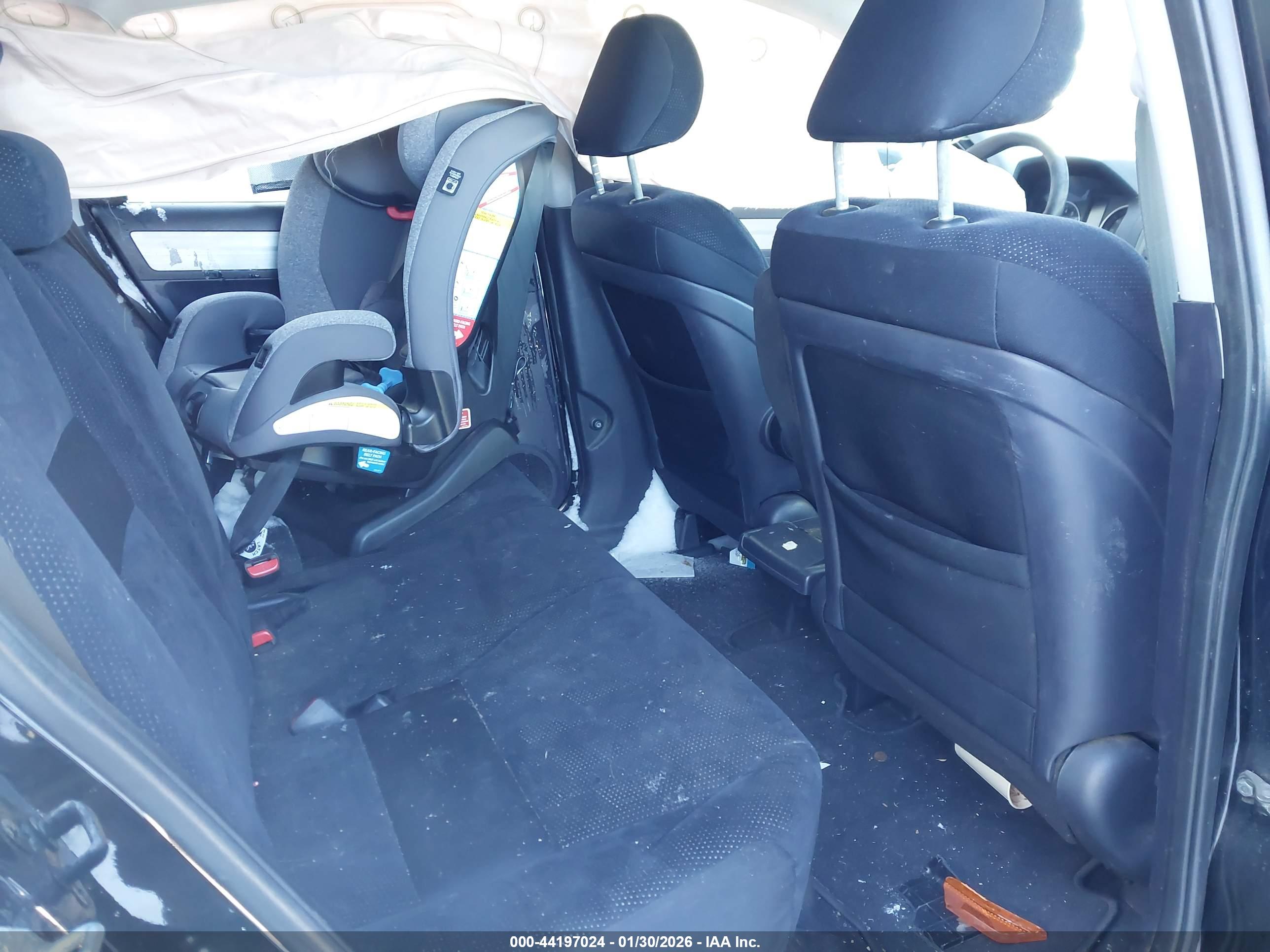 HONDA CR-V image 8