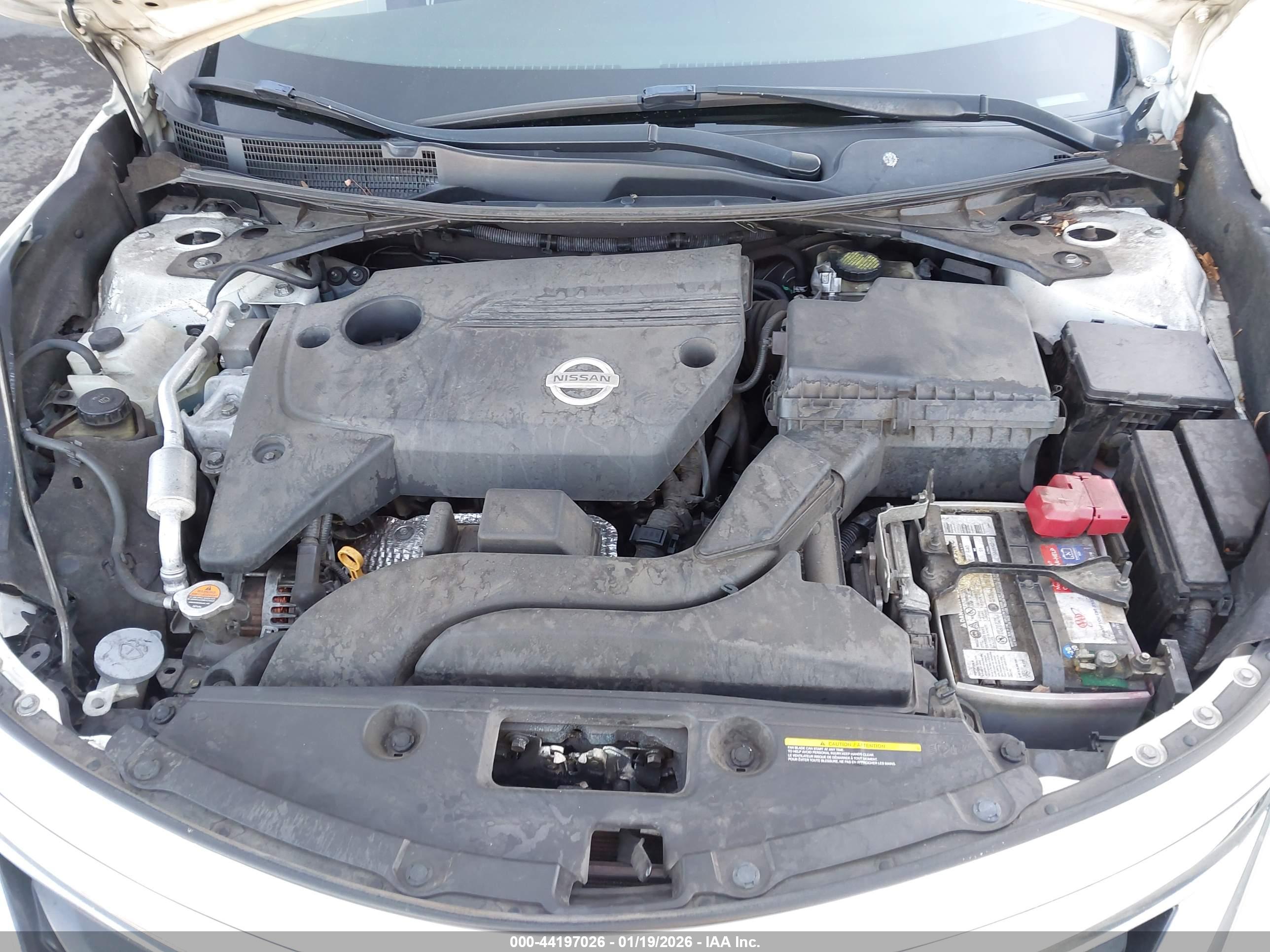 NISSAN ALTIMA image 10