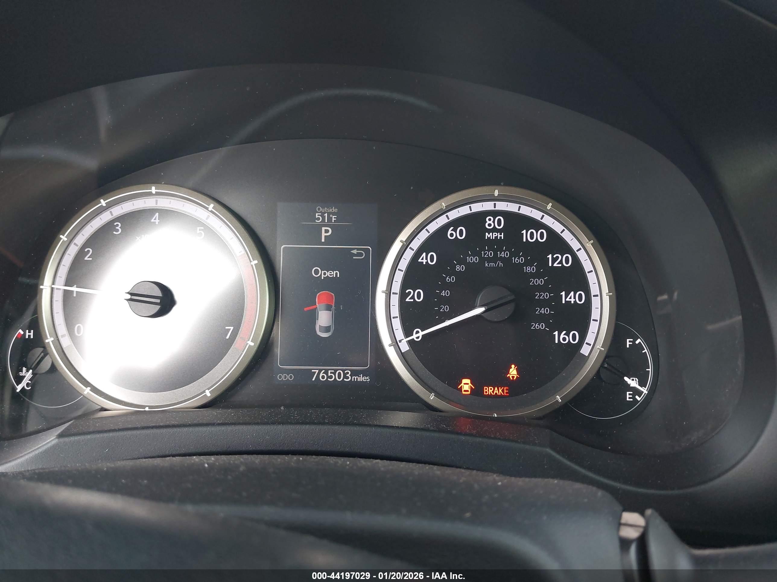 LEXUS RC image 7