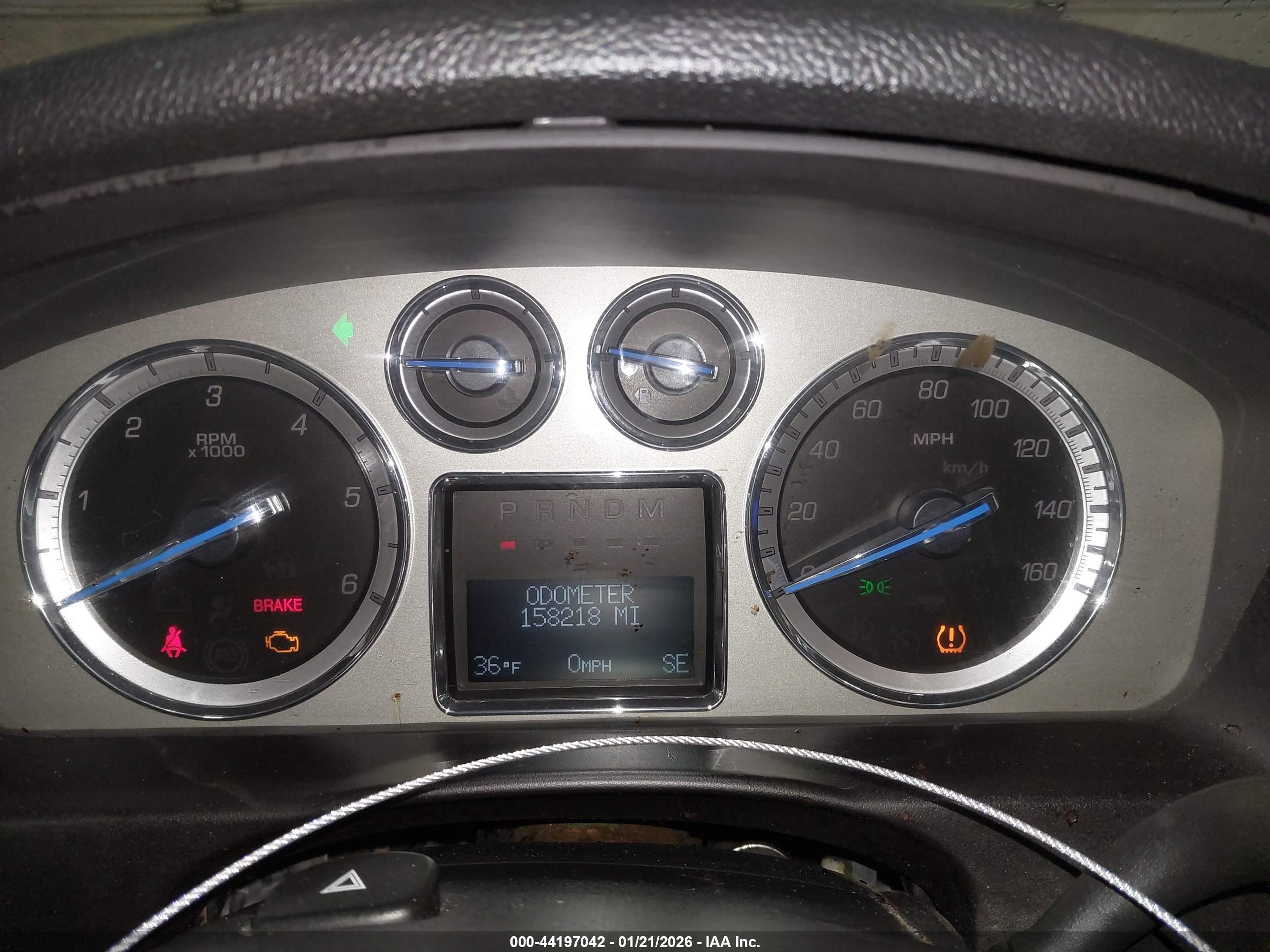 CADILLAC ESCALADE image 7