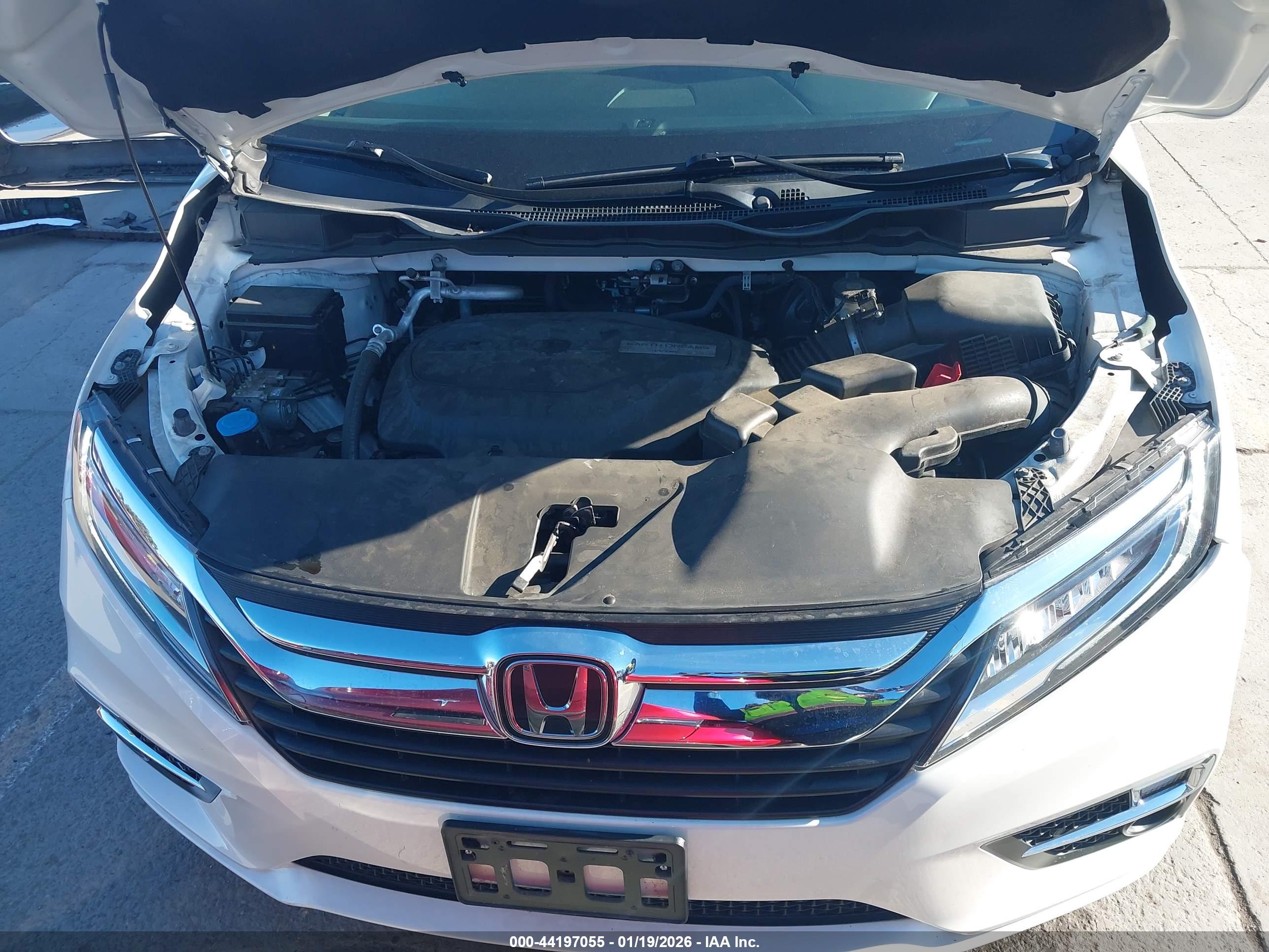 HONDA ODYSSEY image 10