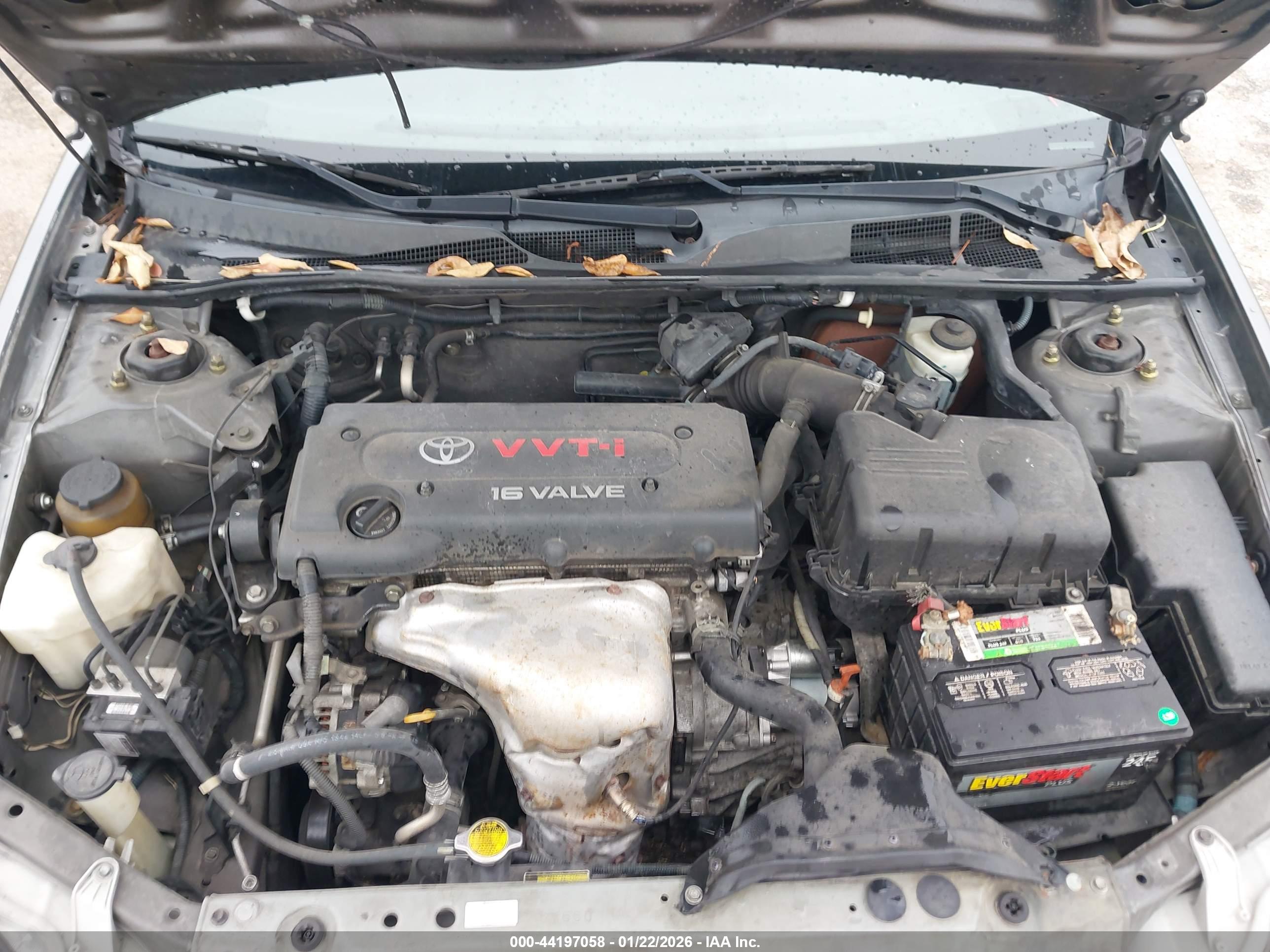 TOYOTA CAMRY image 10