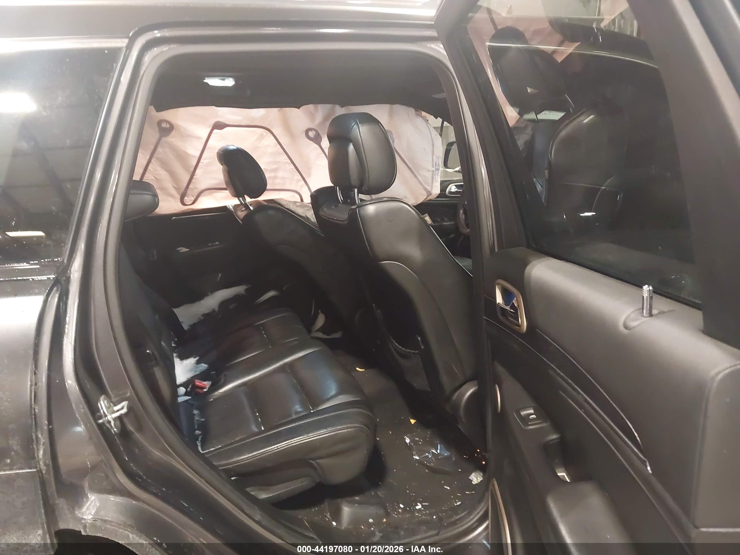 JEEP GRAND image 8