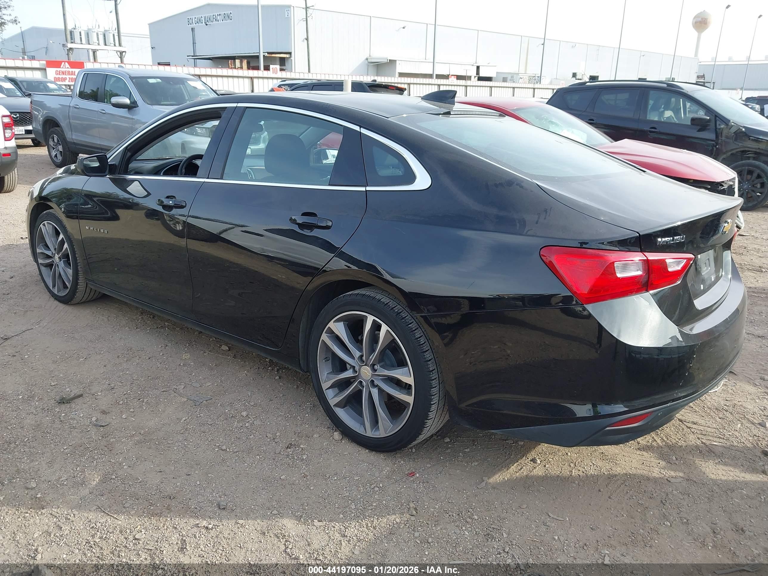 CHEVROLET MALIBU image 3