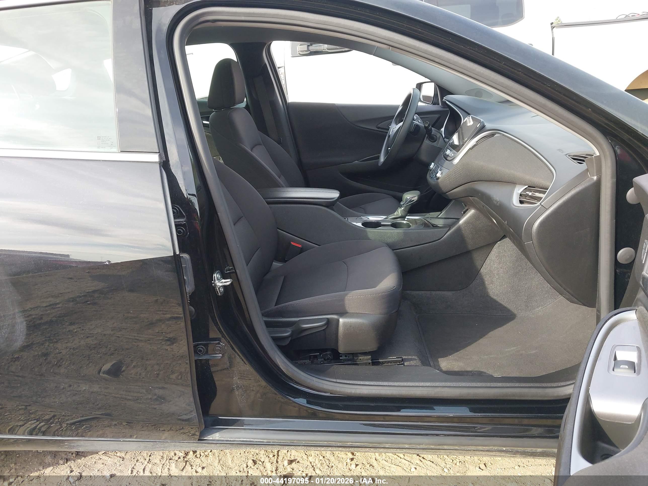 CHEVROLET MALIBU image 5