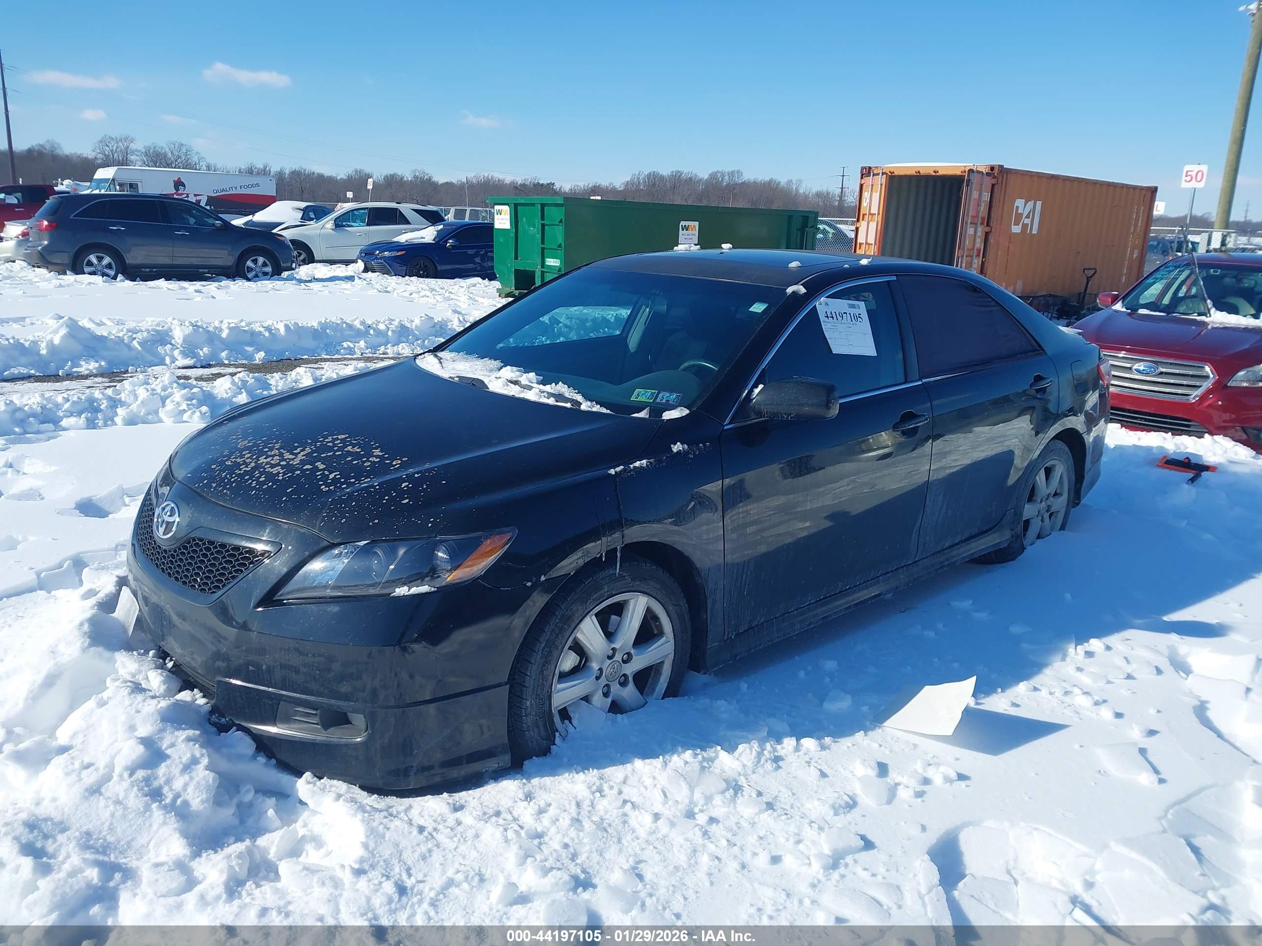 TOYOTA CAMRY image 2