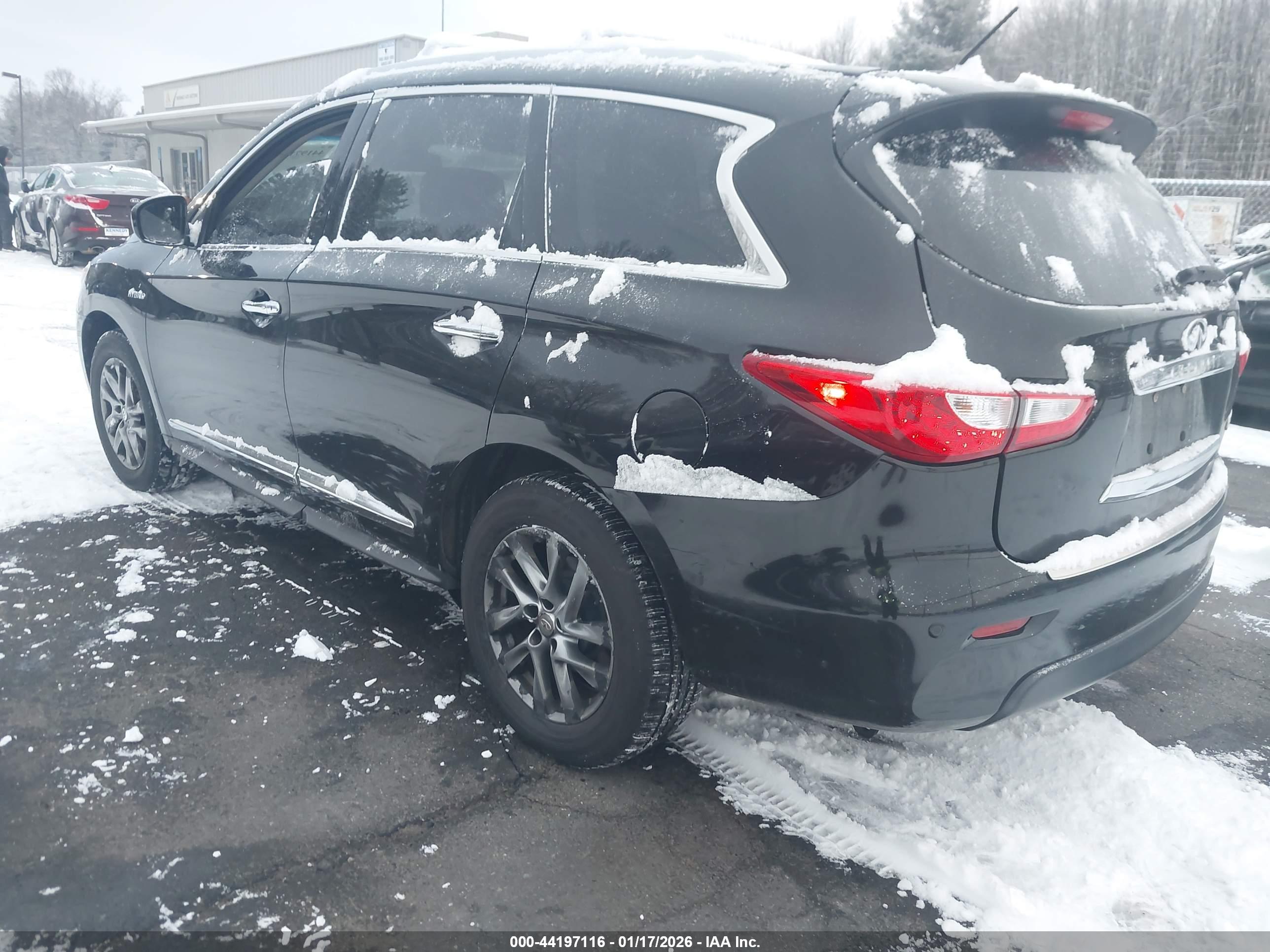 INFINITI QX60 image 3