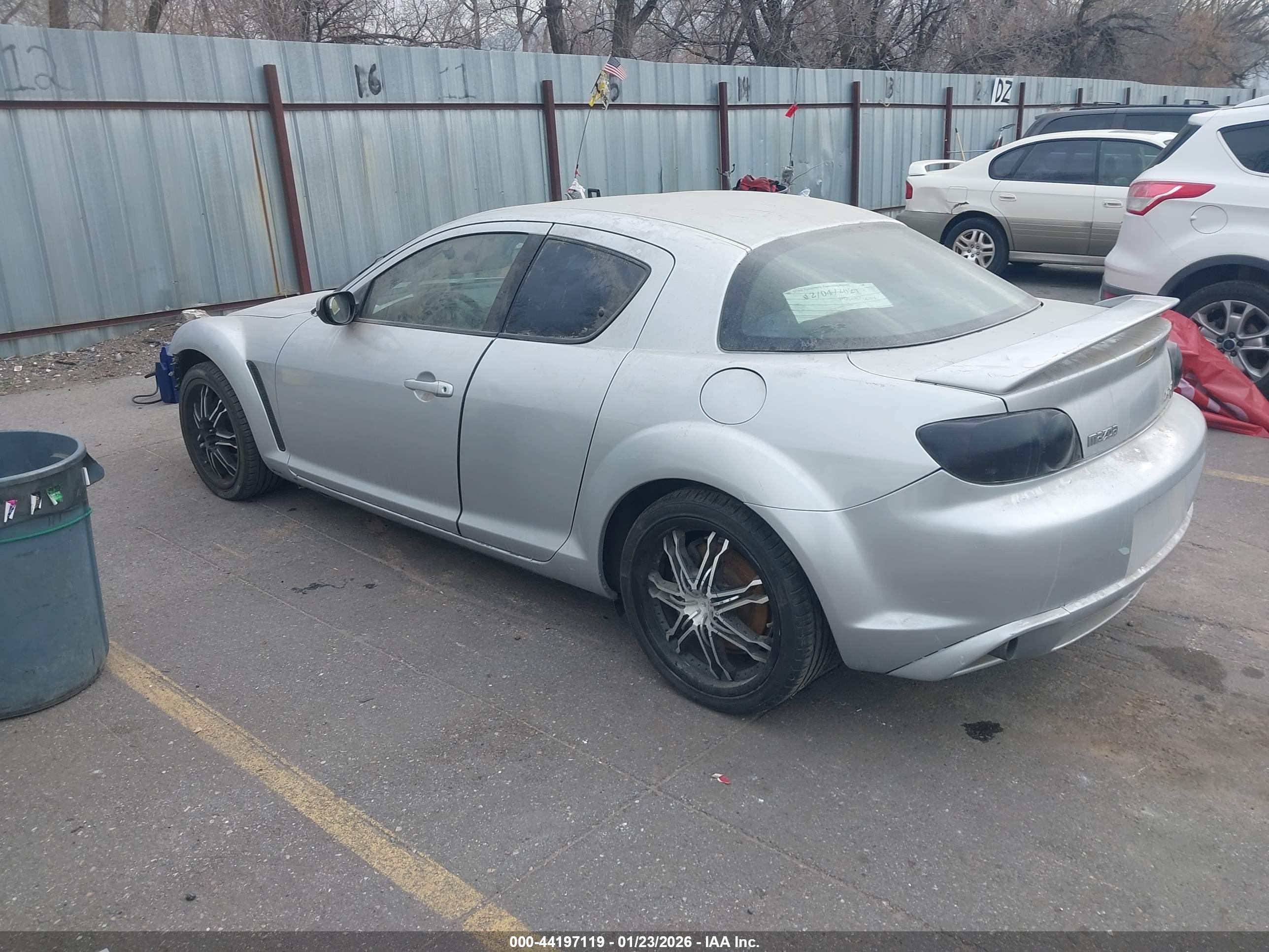MAZDA RX-8 image 3