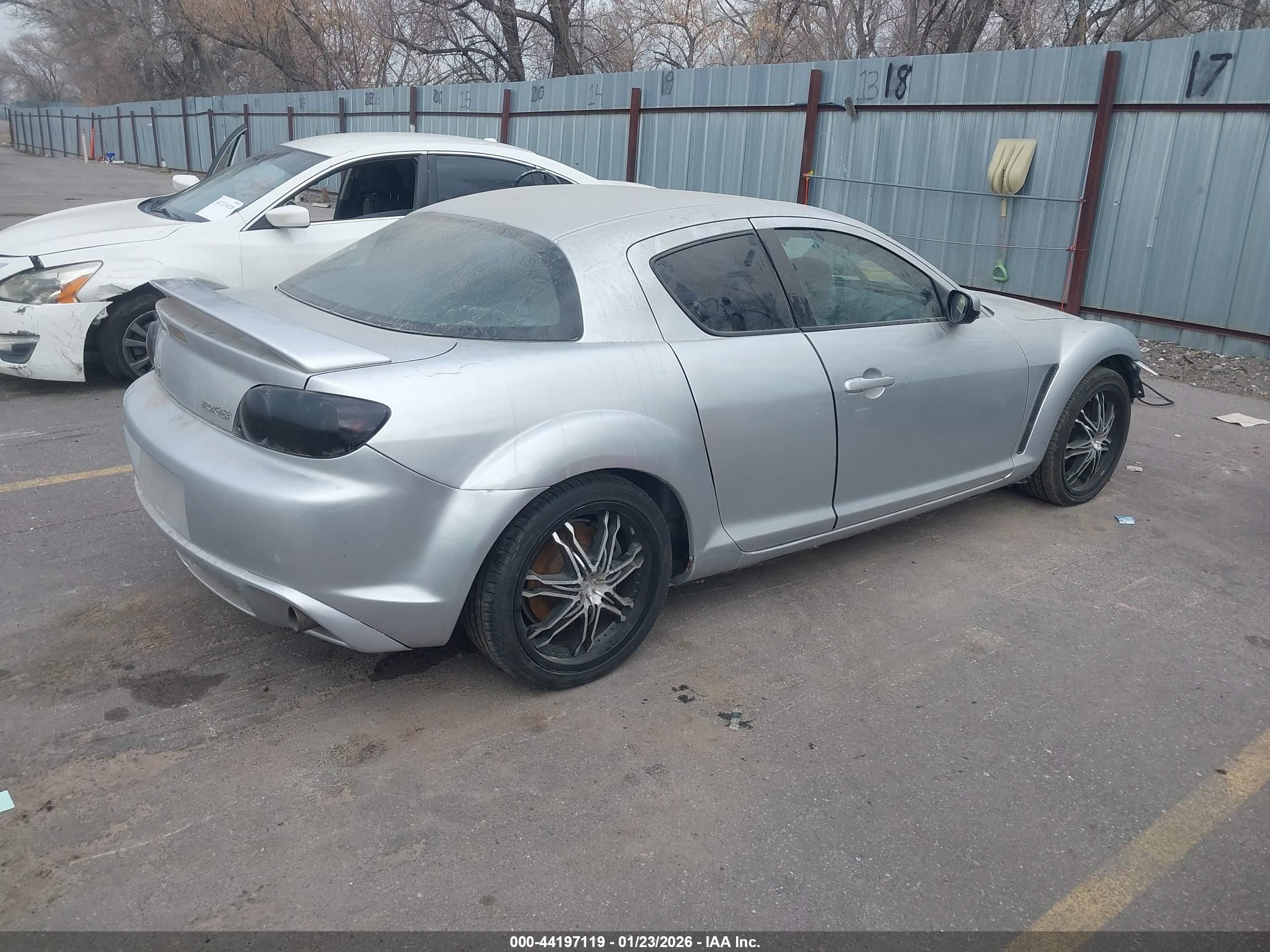 MAZDA RX-8 image 4