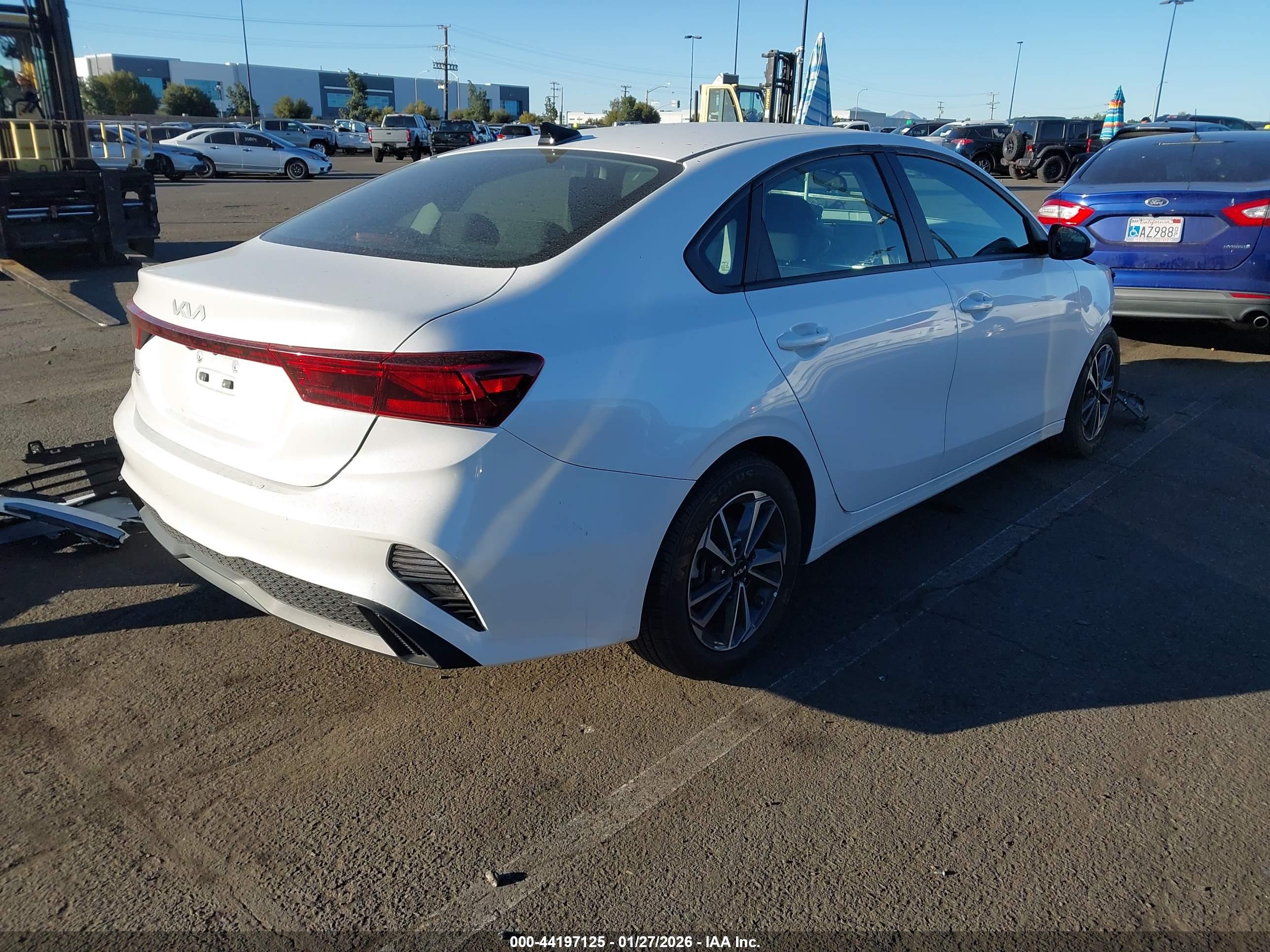 KIA FORTE image 4