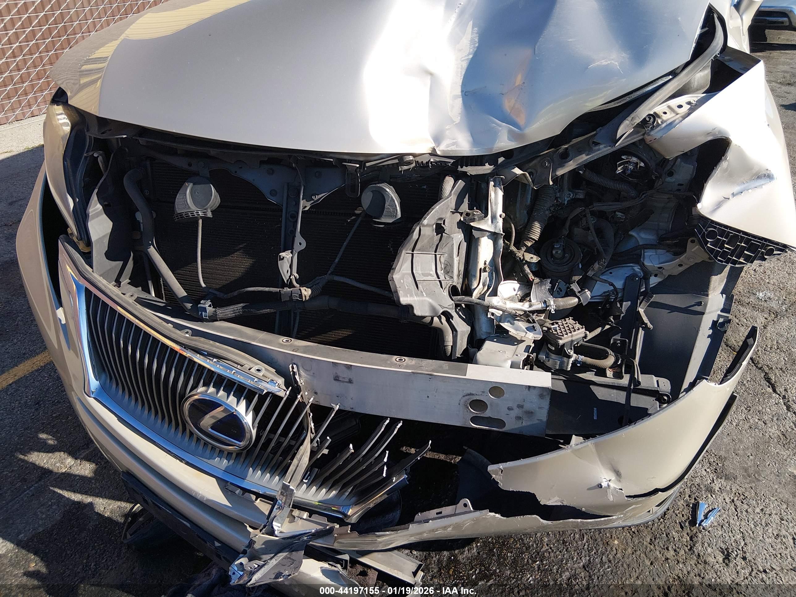 LEXUS RX image 6