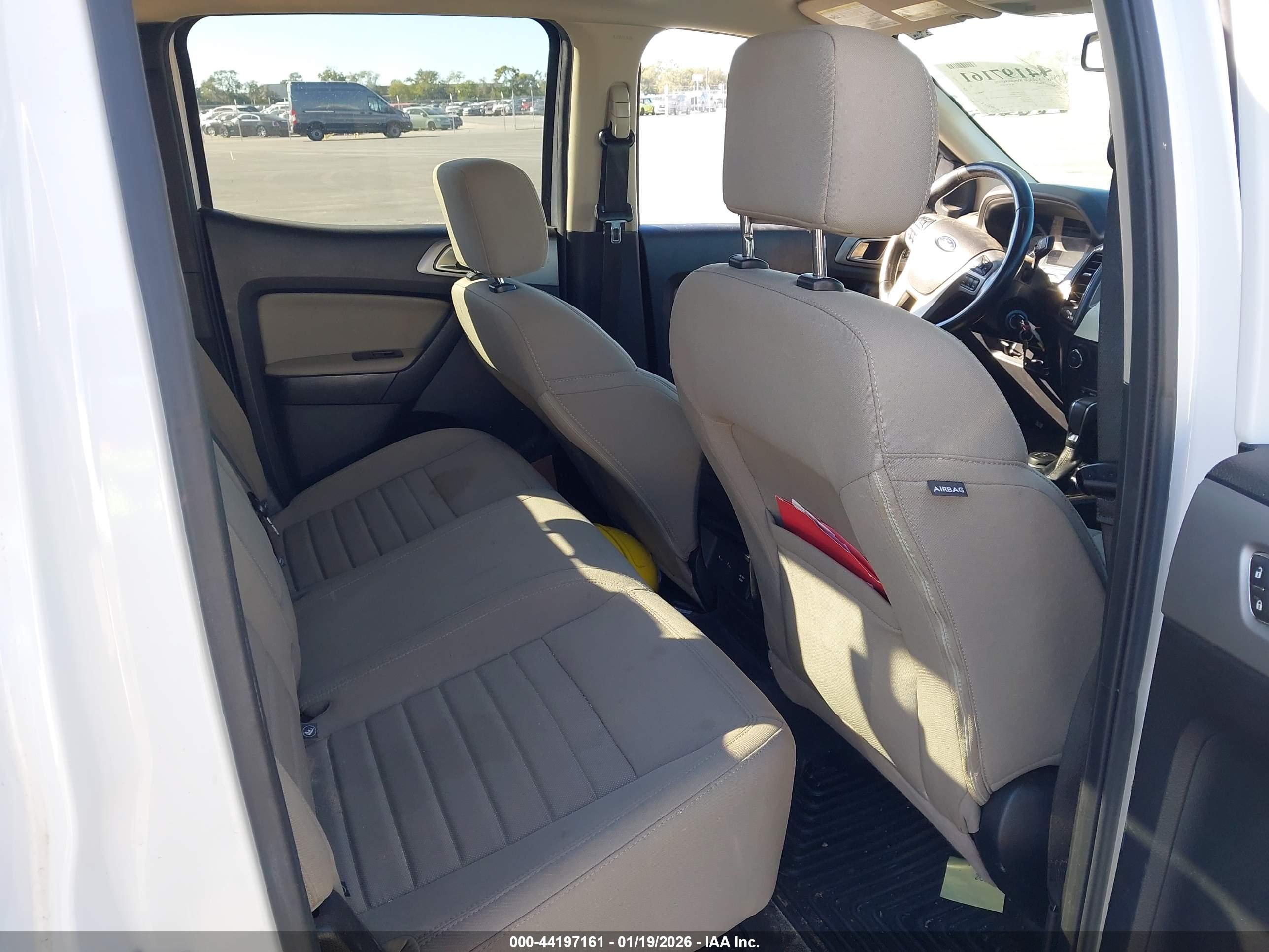 FORD RANGER image 8