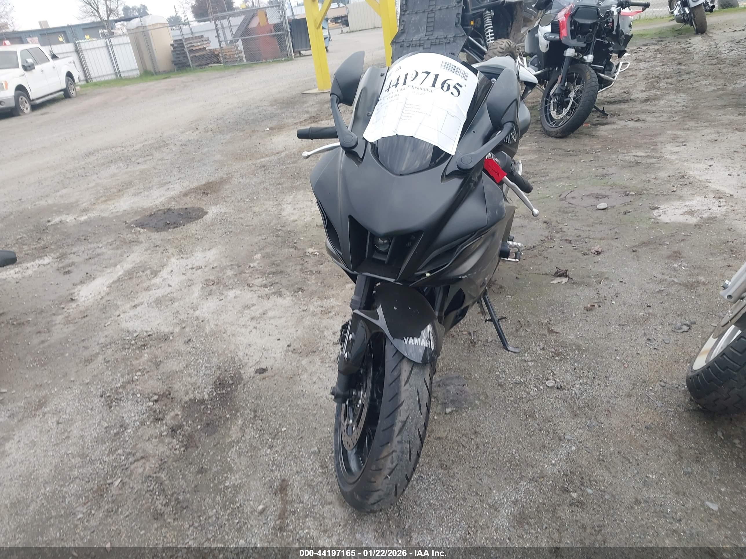 YAMAHA YZFR7 image 5
