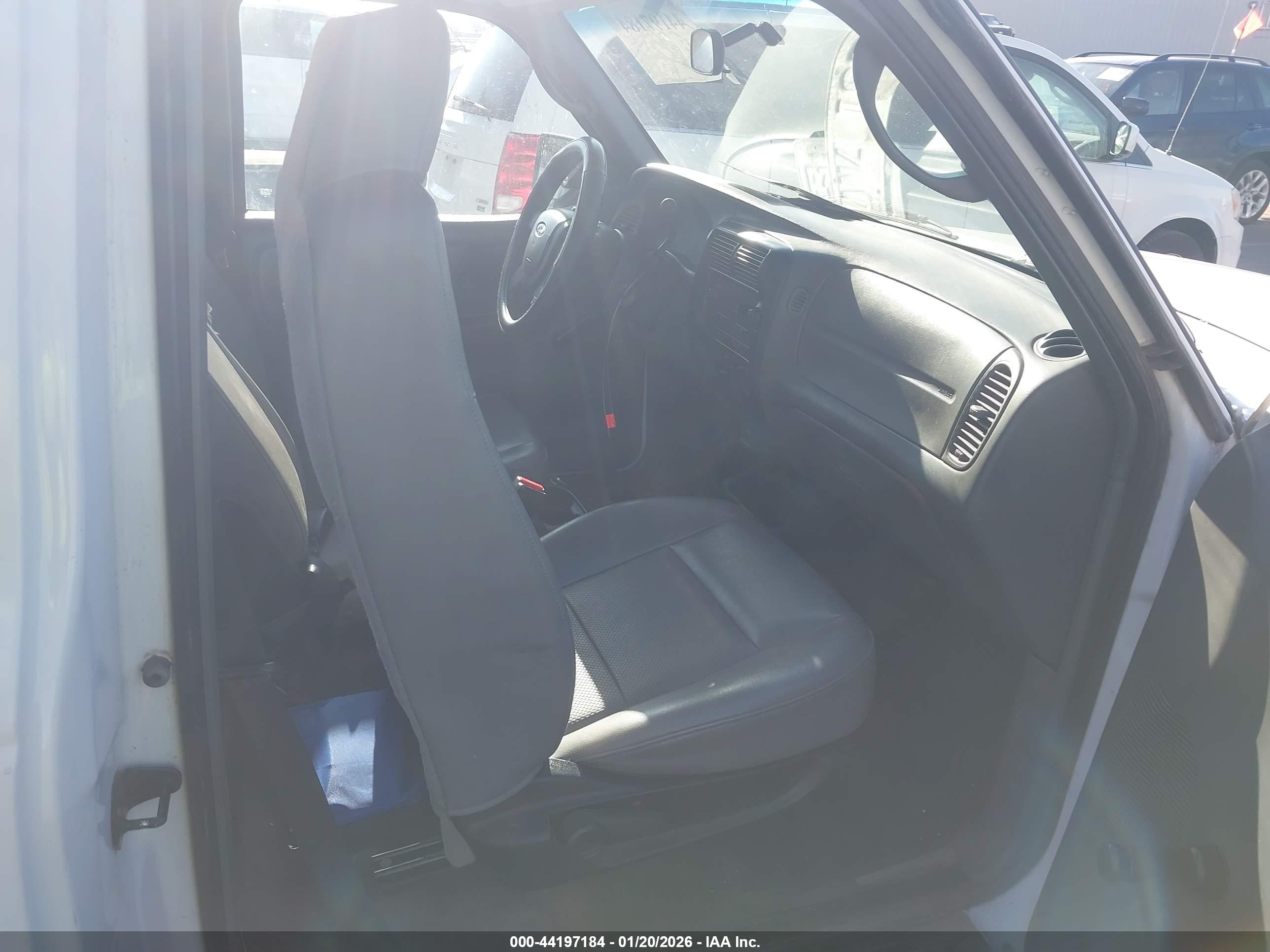 FORD RANGER image 5