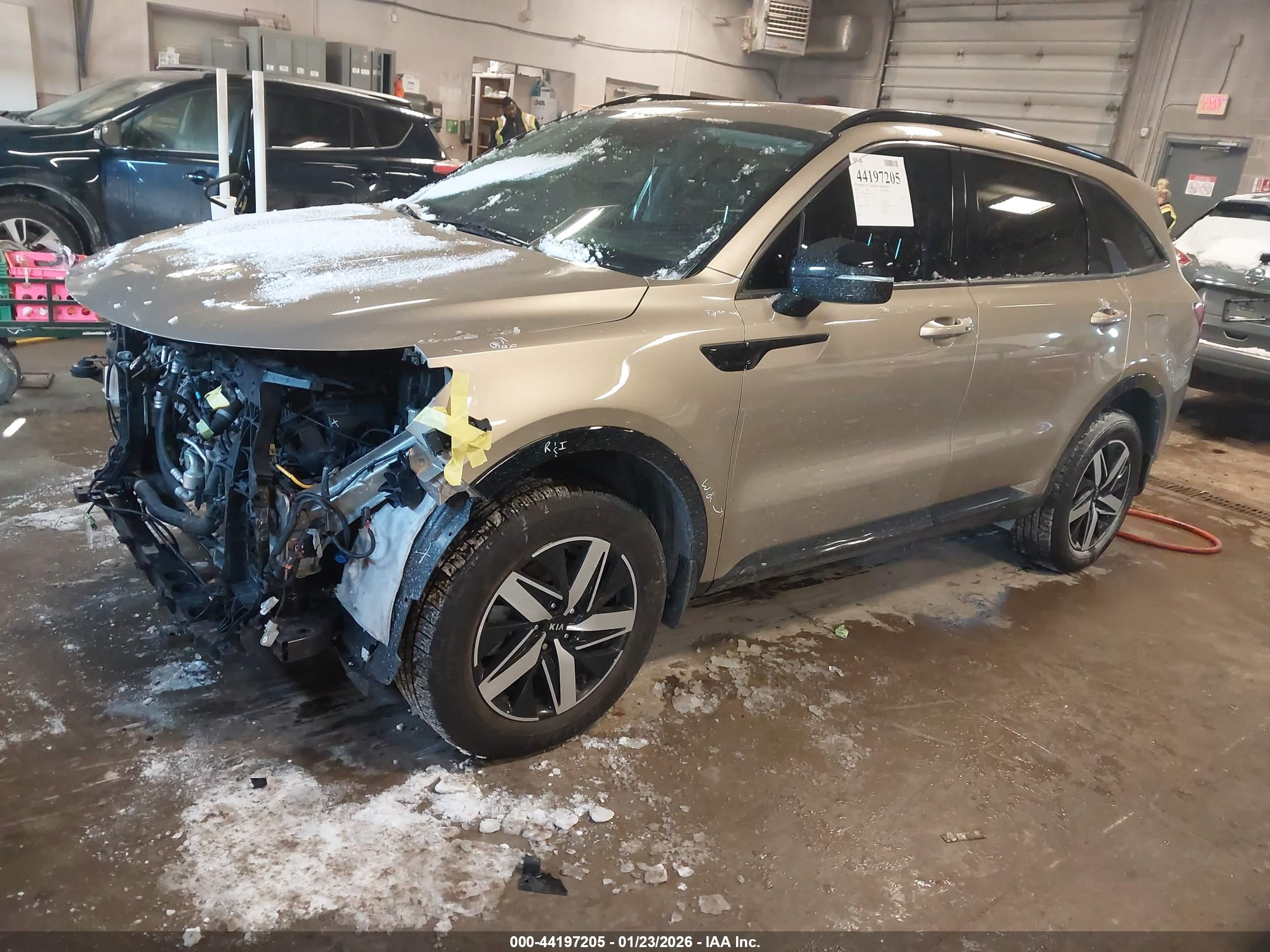 KIA SORENTO image 2