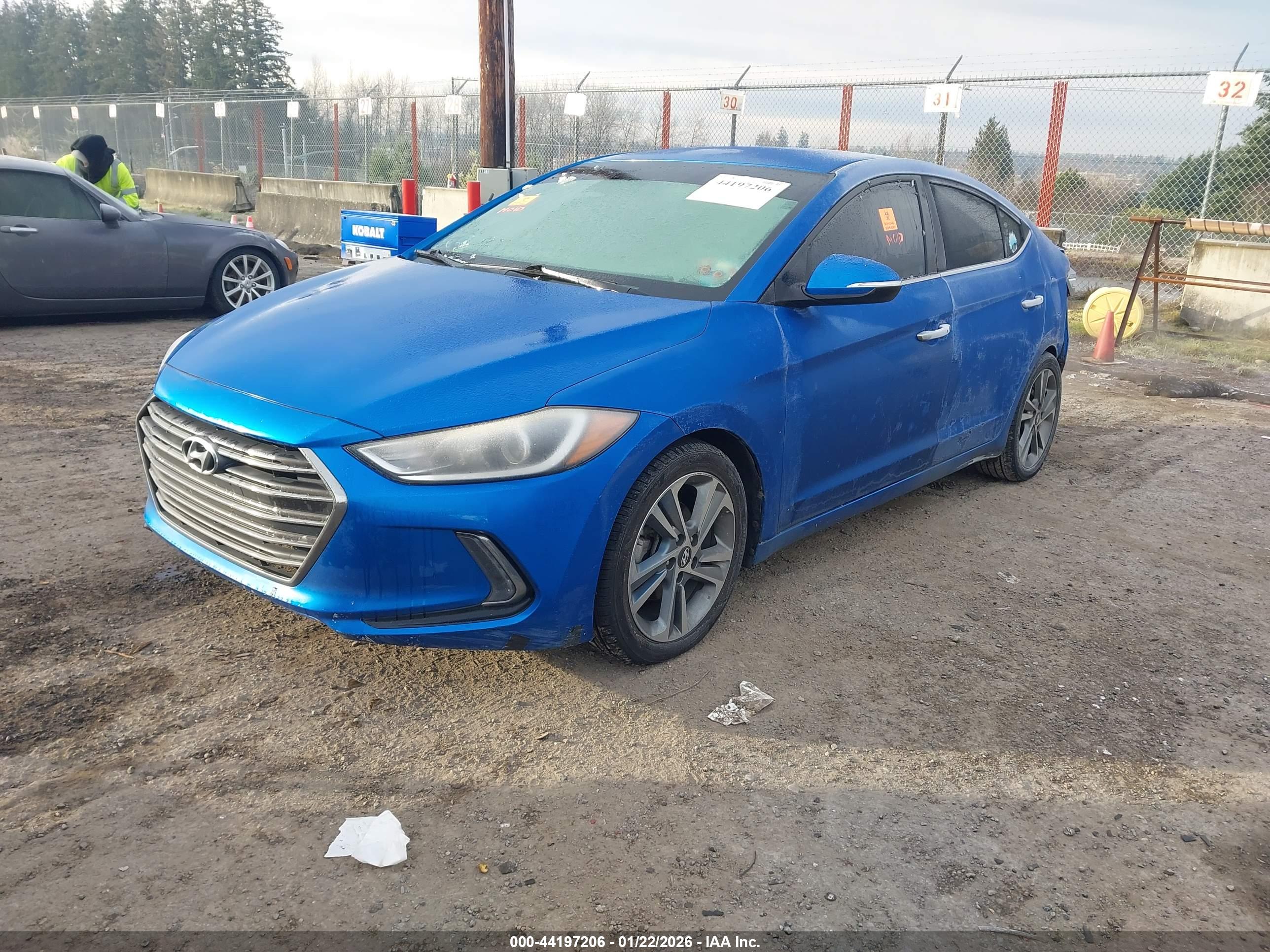 HYUNDAI ELANTRA image 2