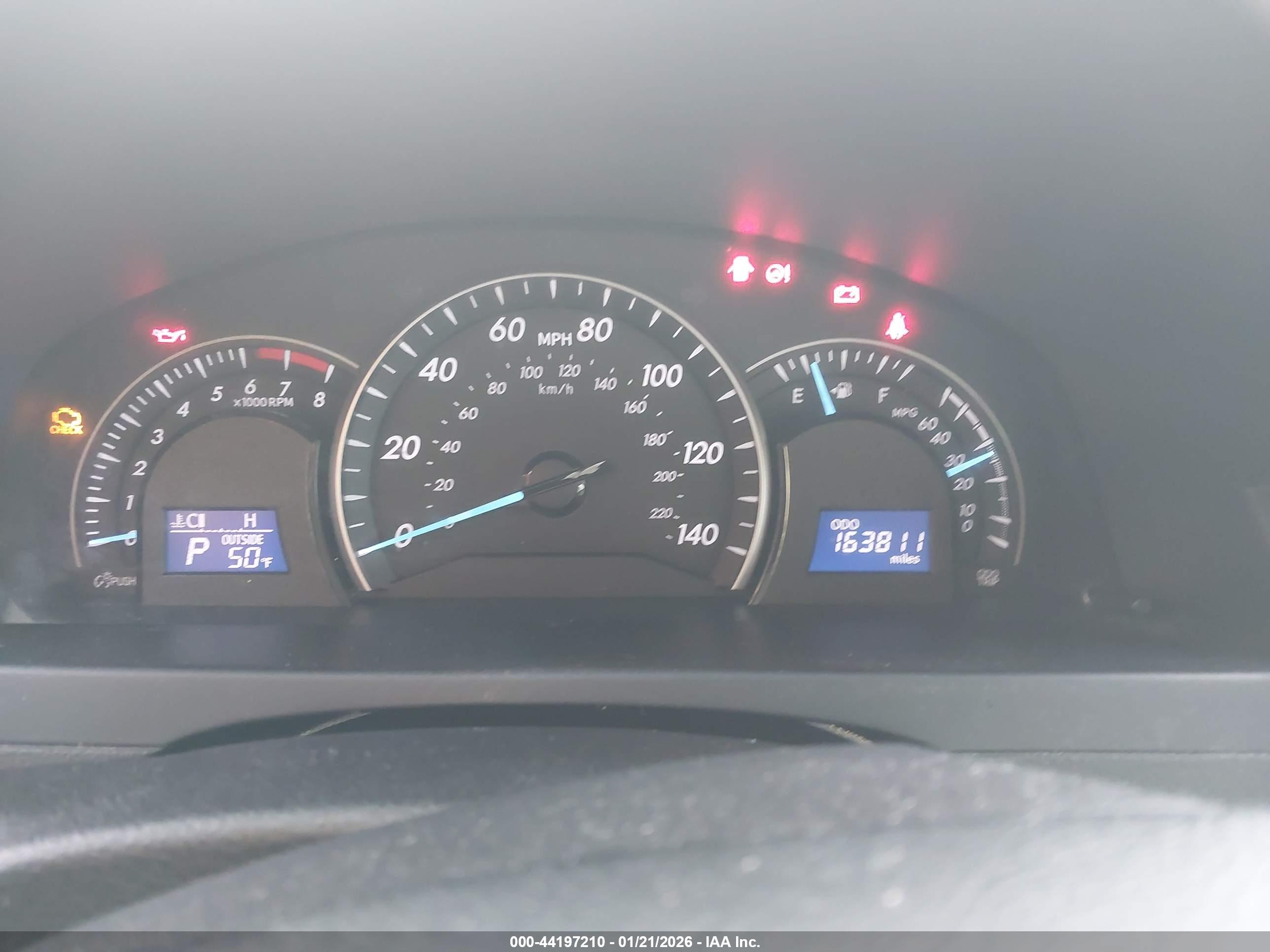 TOYOTA CAMRY image 7