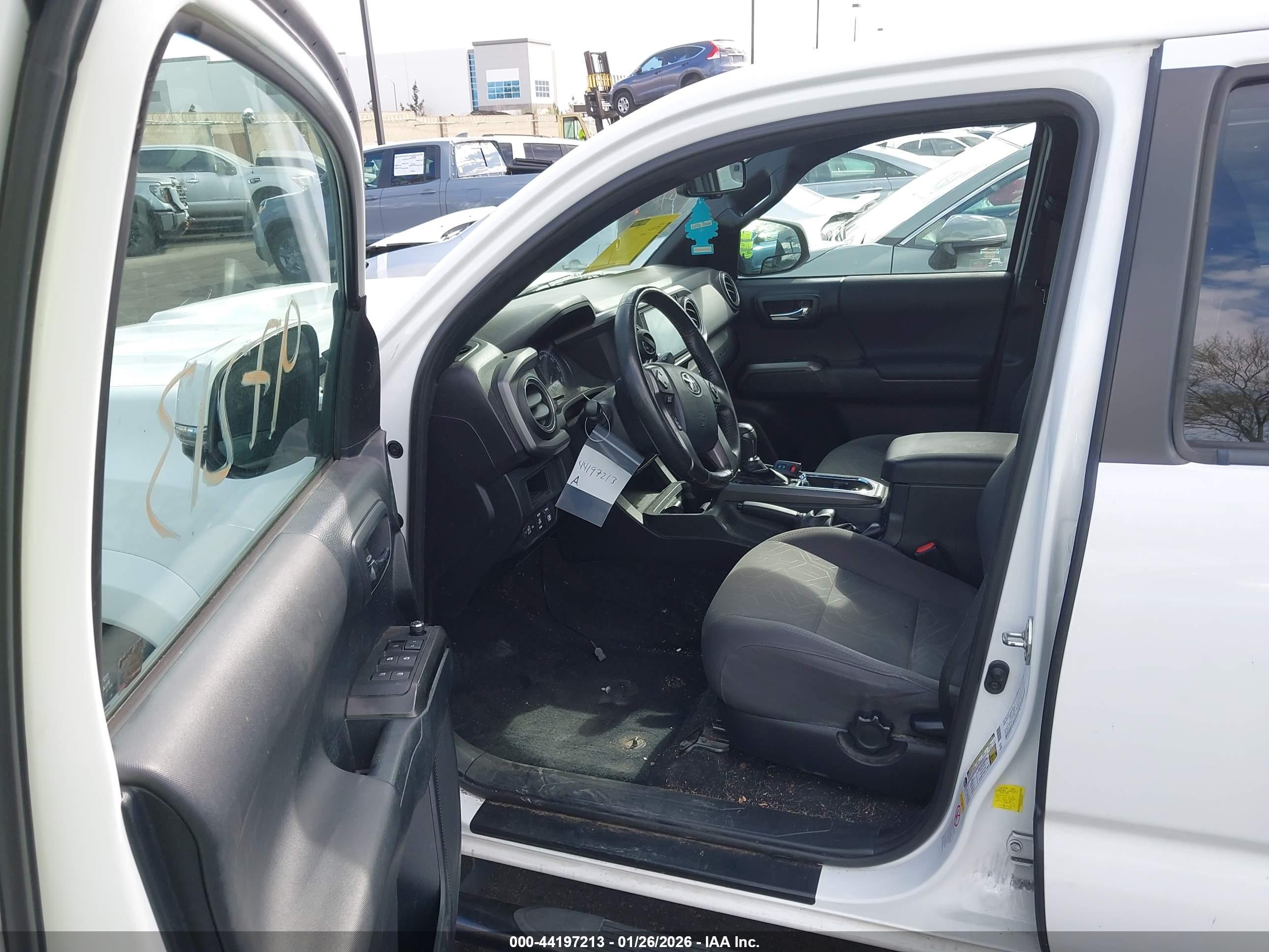 TOYOTA TACOMA image 5
