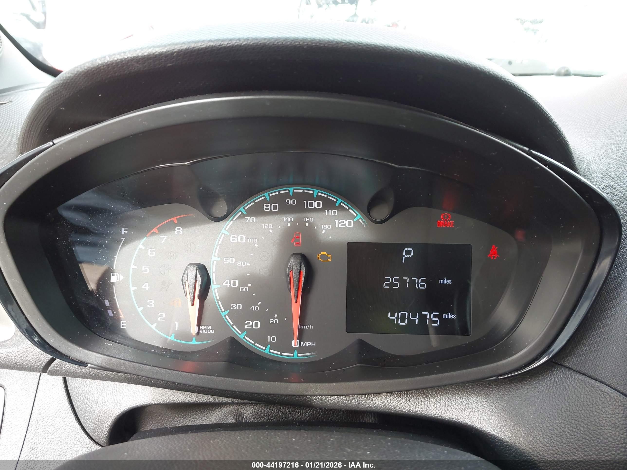 CHEVROLET SPARK image 7