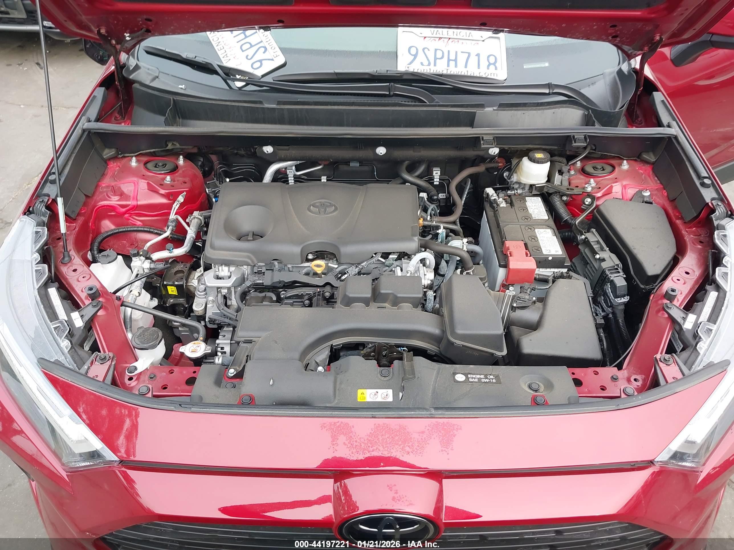 TOYOTA RAV4 image 10